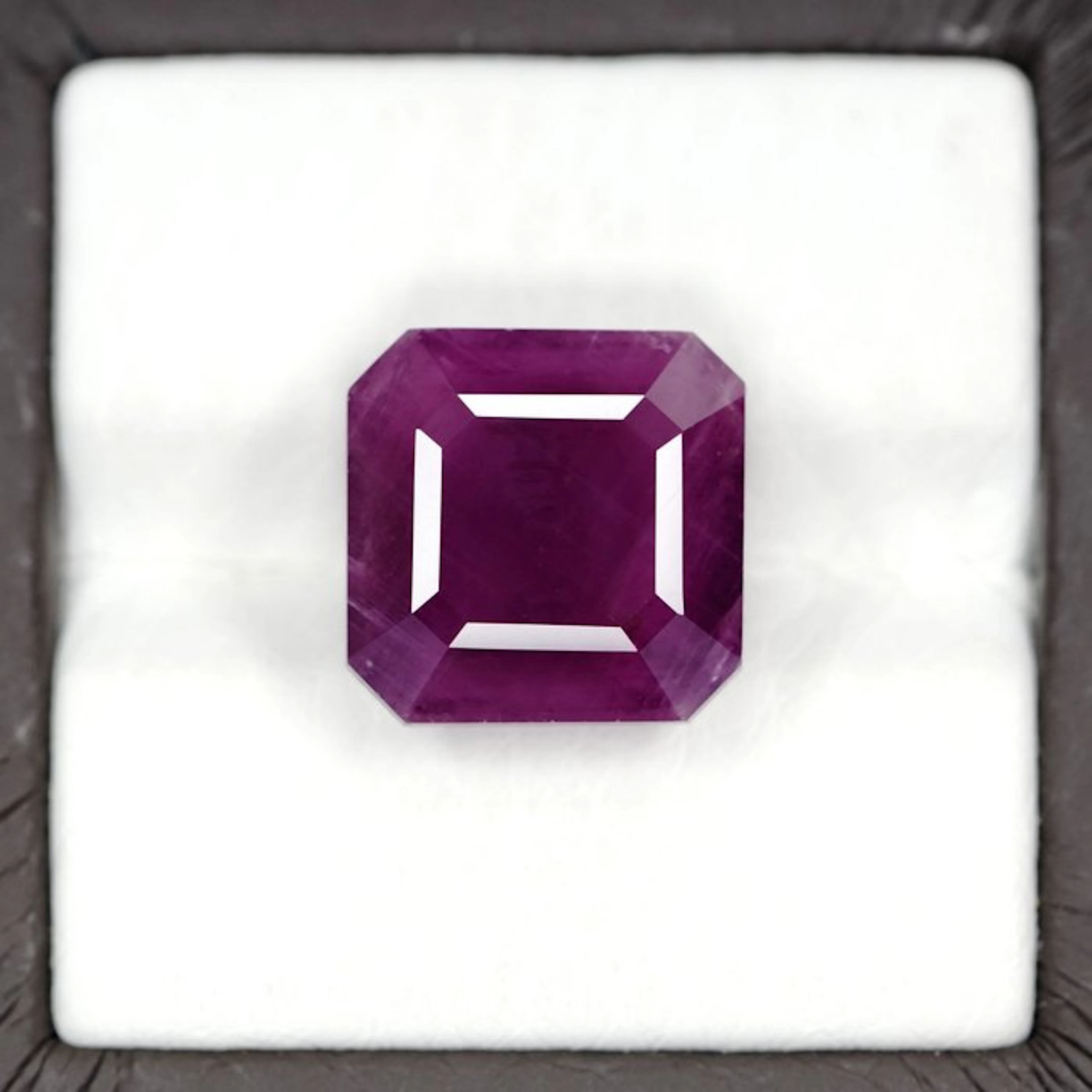 No reserve price - 1 pcs Red Ruby - 11.50 ct - Bellerophon Gemlab