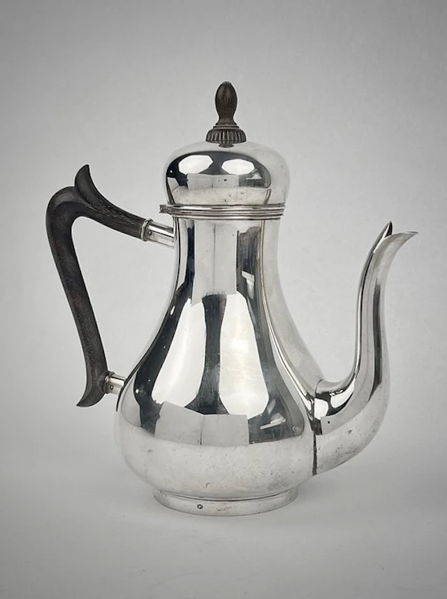 Voorschoten - Coffee pot - pear-shaped body - .835 silver - Jug - Design