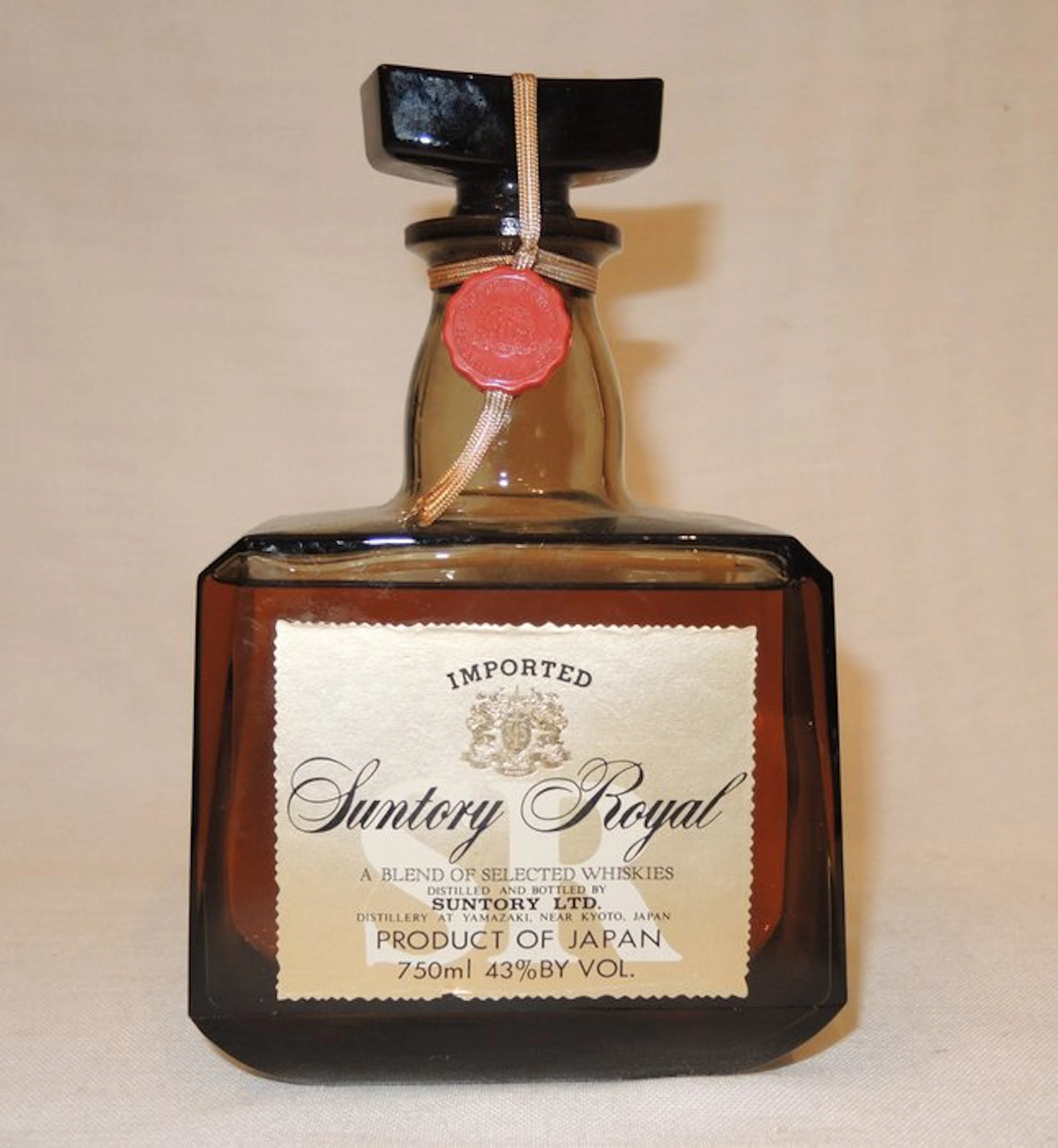 Suntory Royal - Suntory - b. 1970s - 750ml