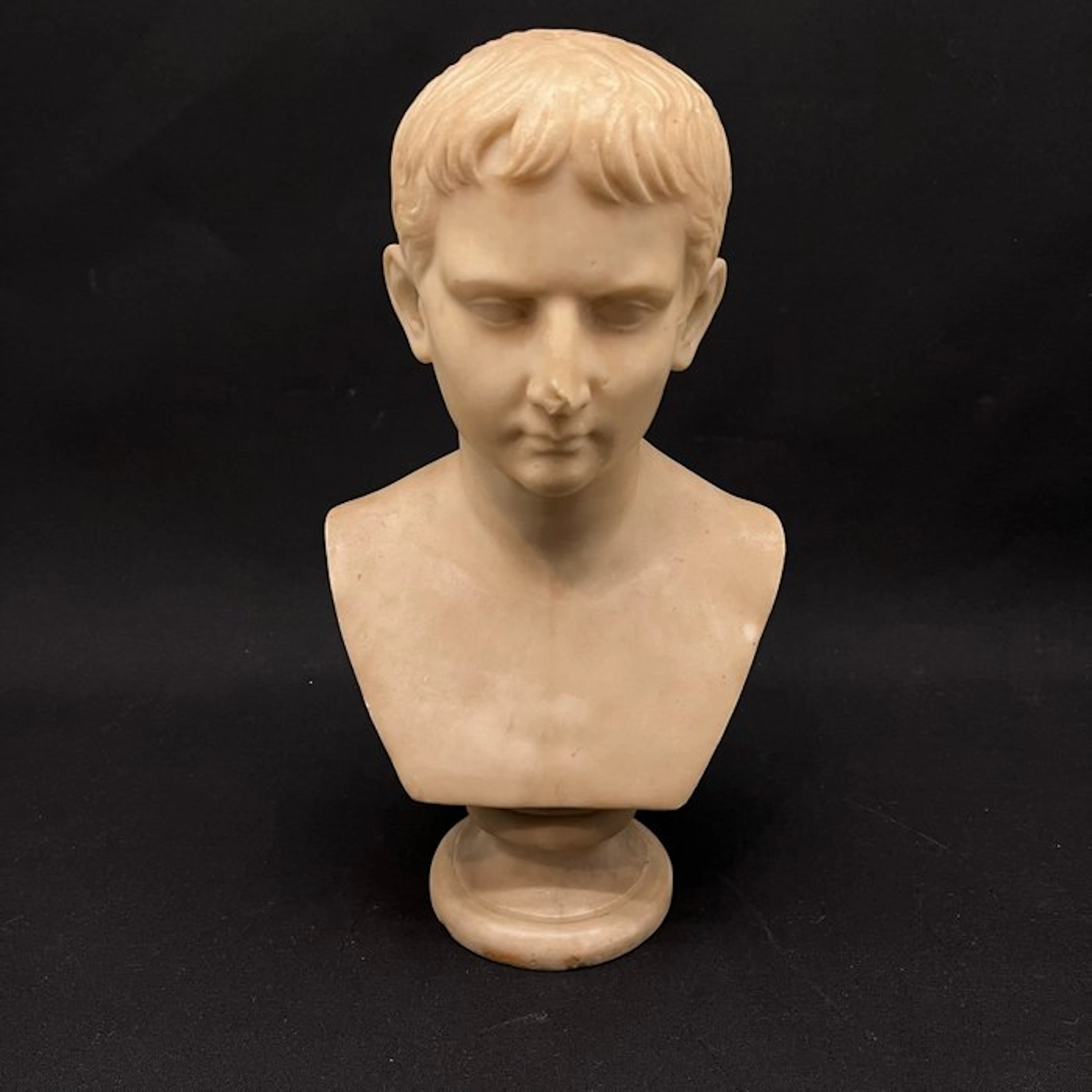 Bust, Il giovane Ottaviano Augusto - 31 cm - Marble