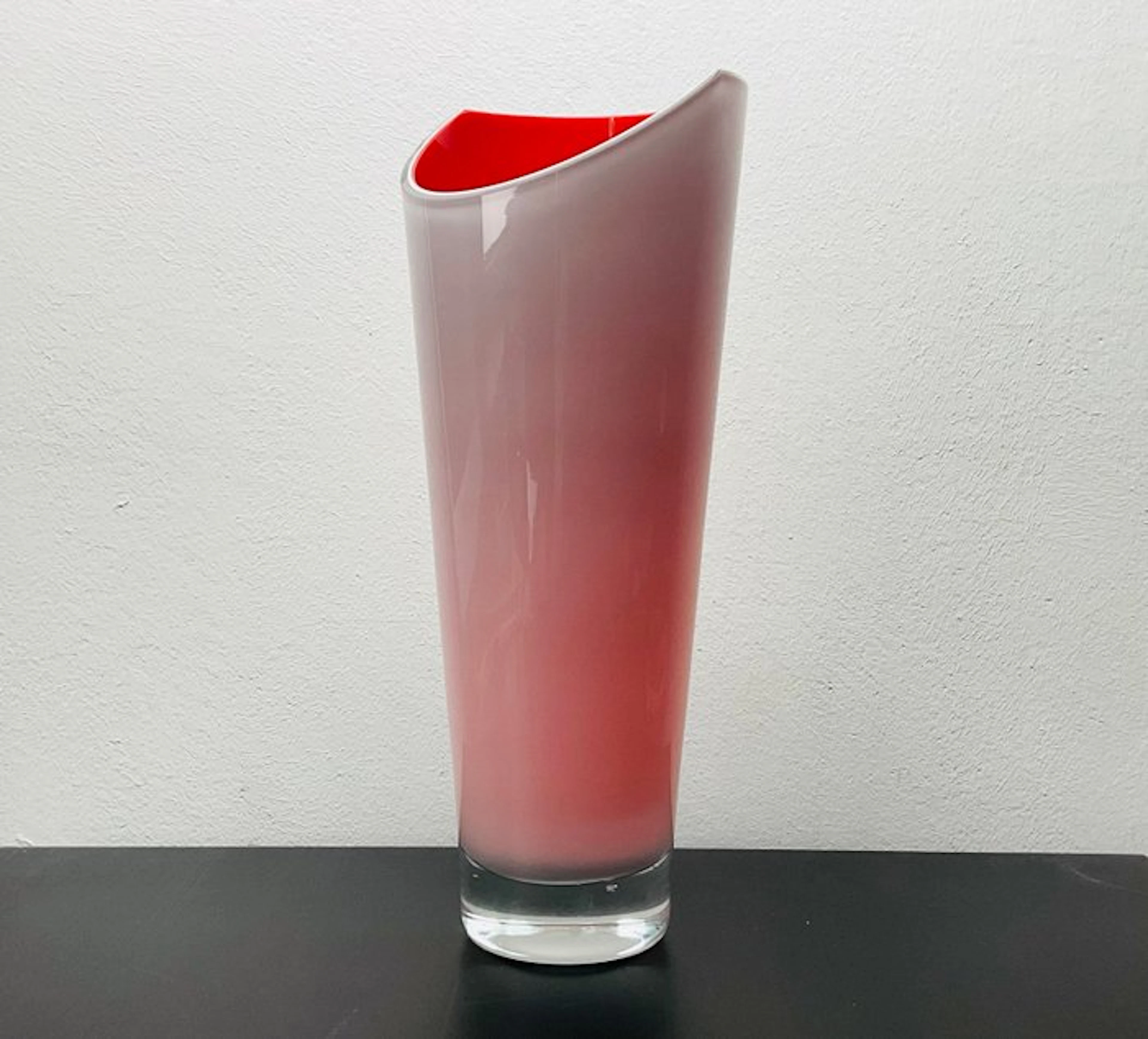 Glasfabriek Leerdam - Carina Riezebos - Vase - Glass - Batman