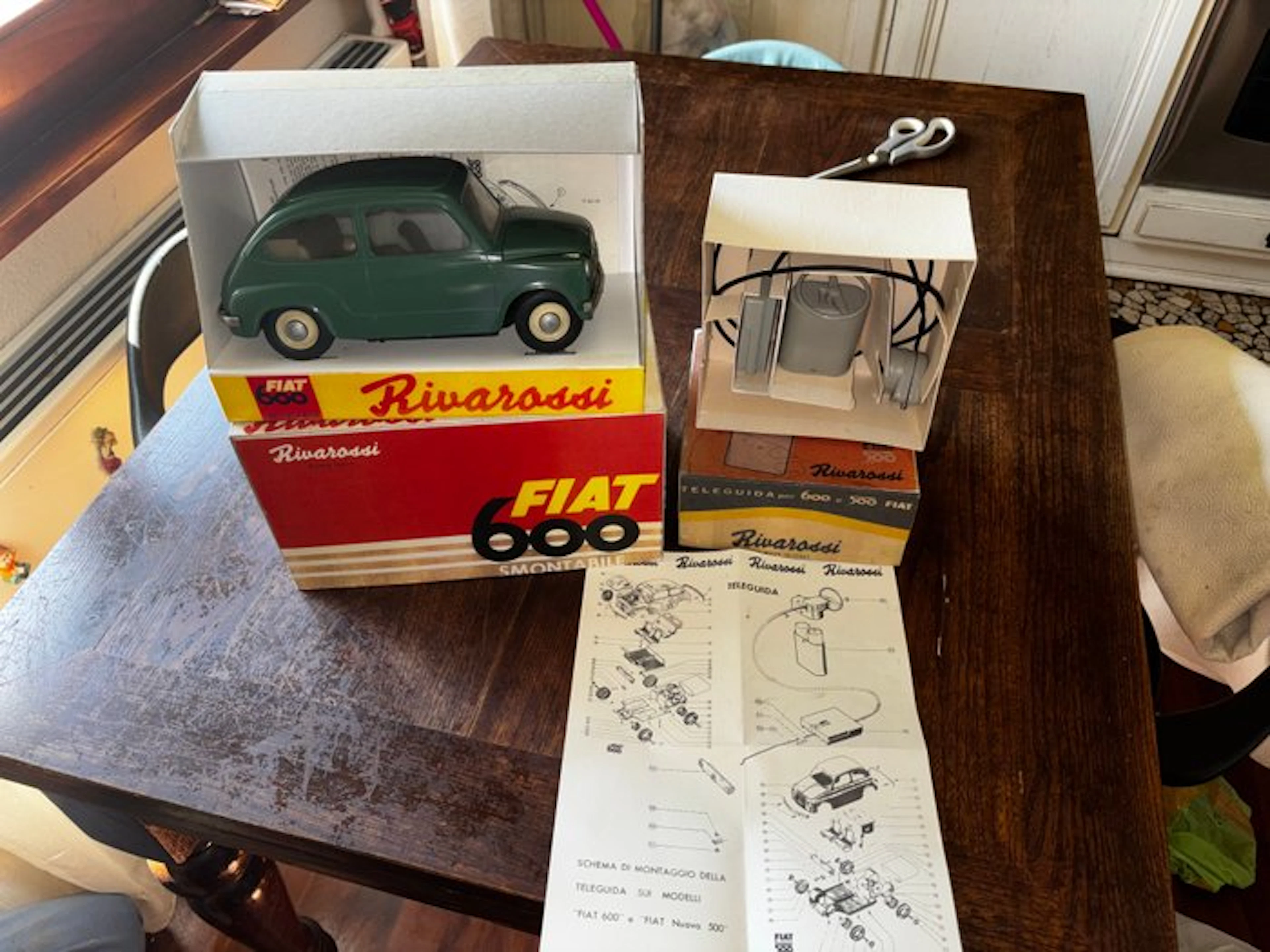 Pocher, Rivarossi - Model car - Pocher Rivarossi Fiat 600...
