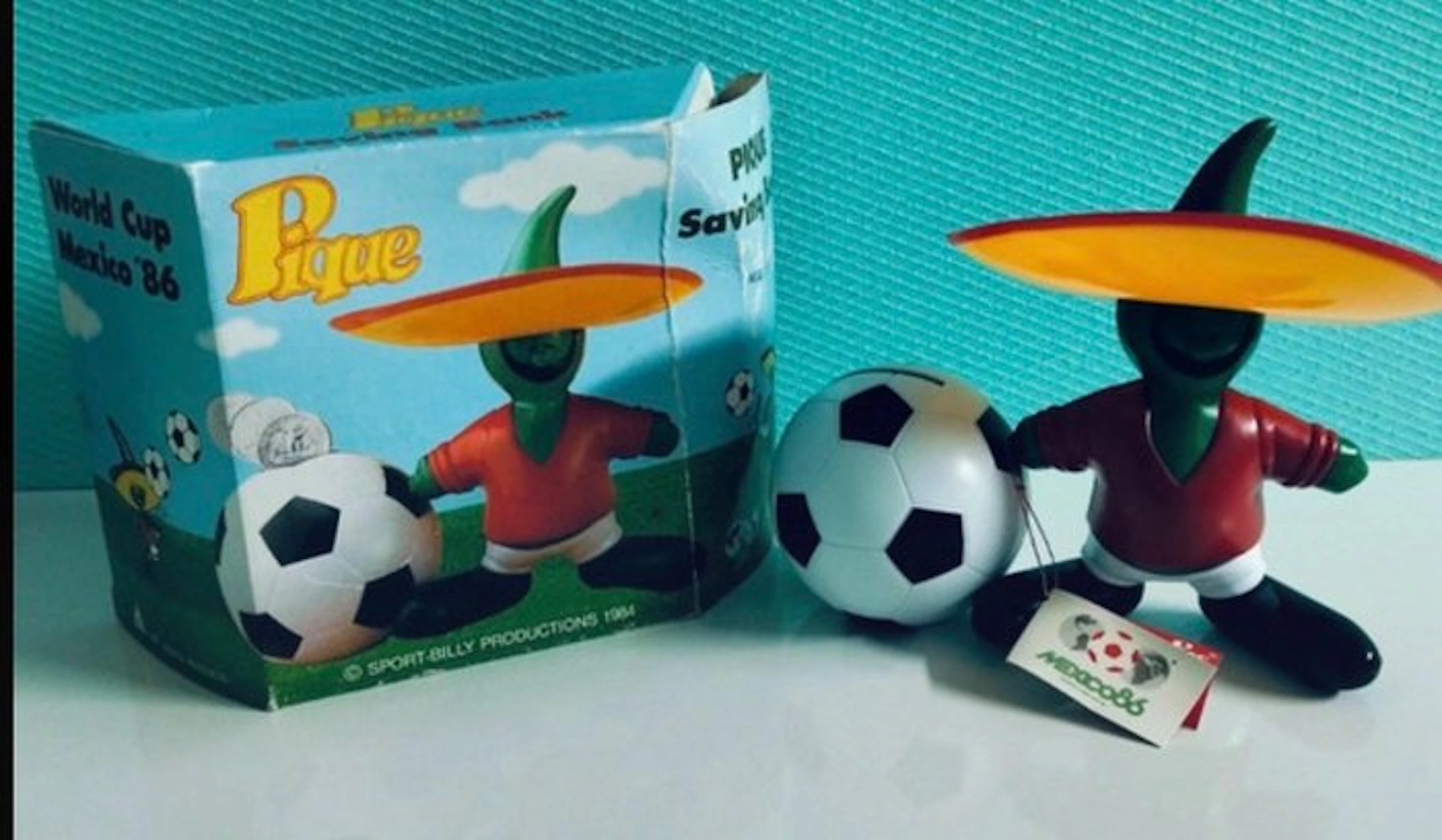 Football World Championships - 1984 - Mascot