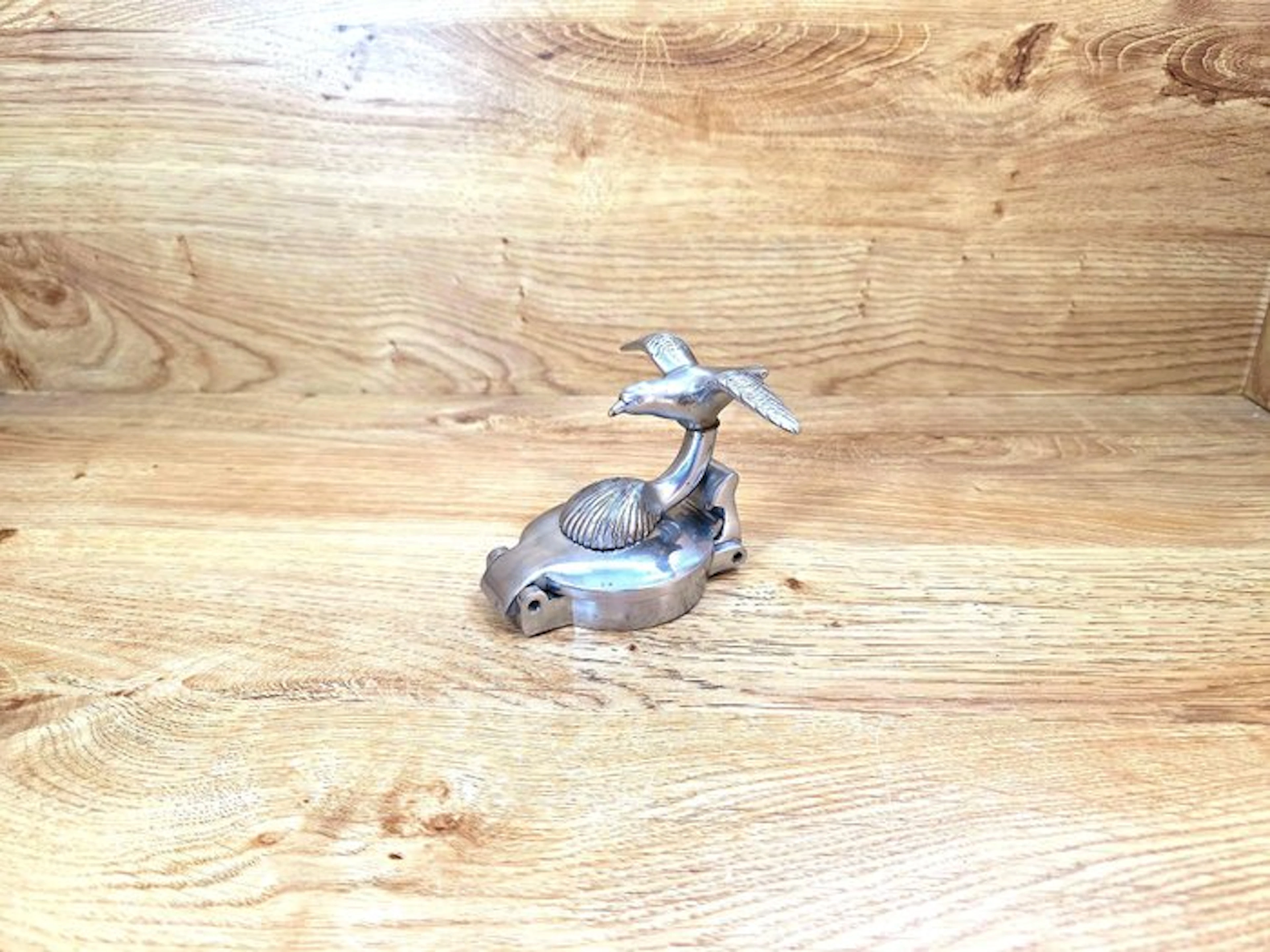 Car mascot (1) - Flying Seagull - 1950-1960
