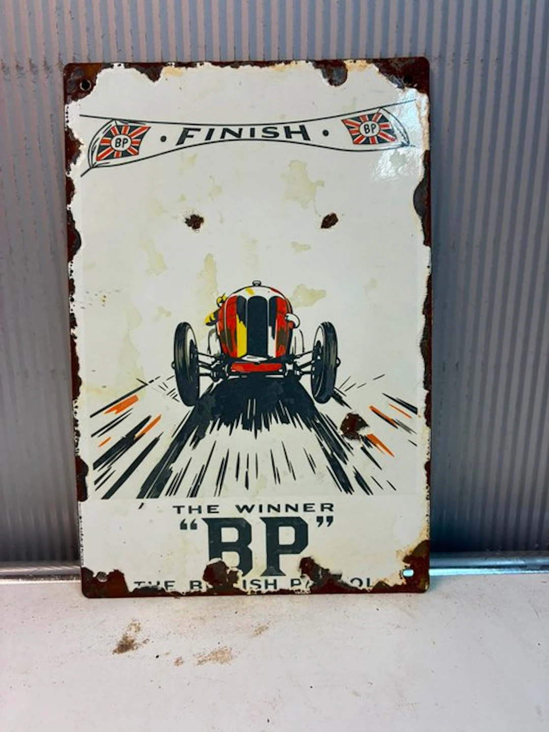 BP The Winner – Klassieke Racewagen – Emaille Reclamebord - Enamel