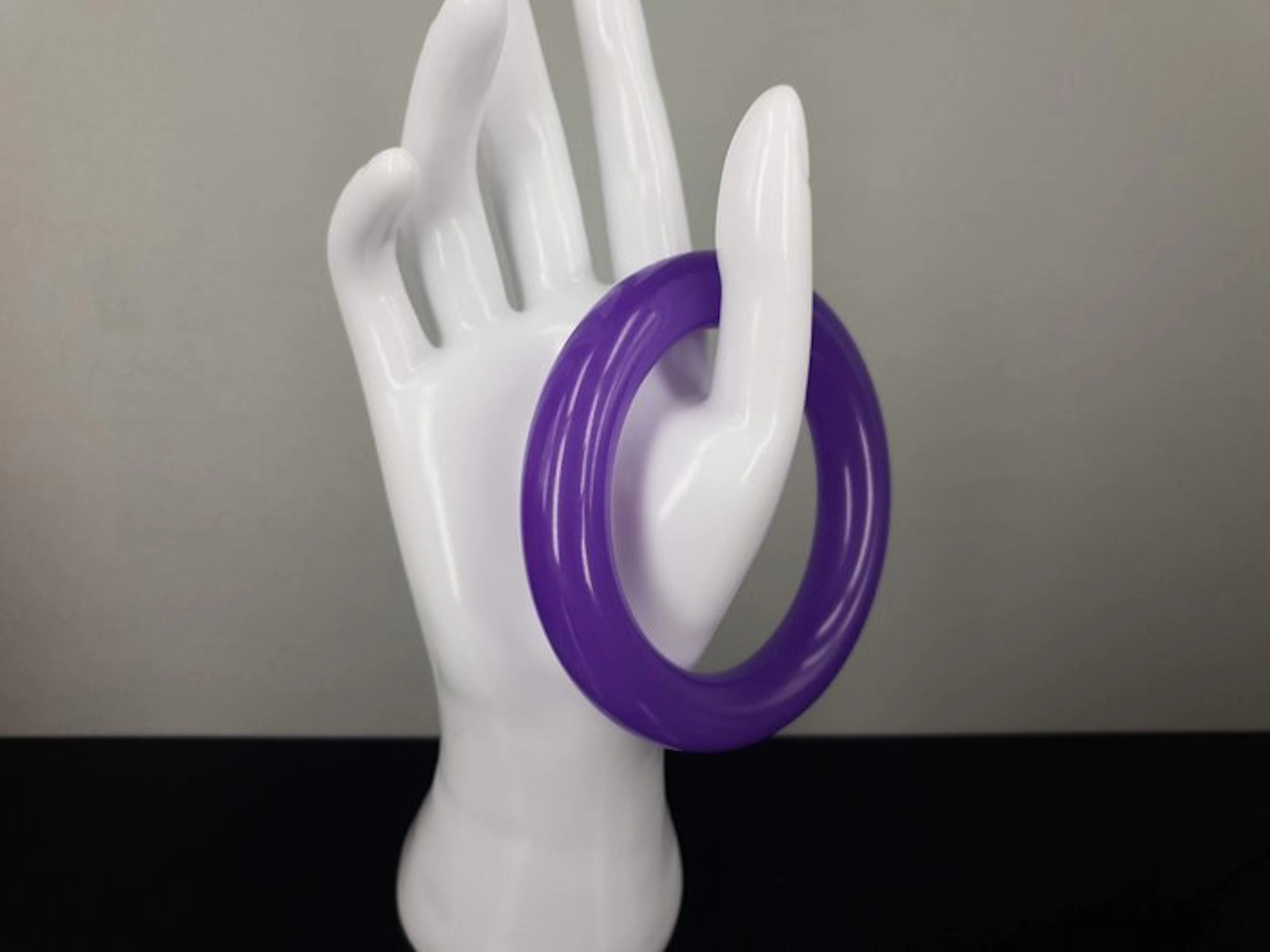 Huge Natural Jadeite Bangle /Tested / Circuit: 19,5 cm /...