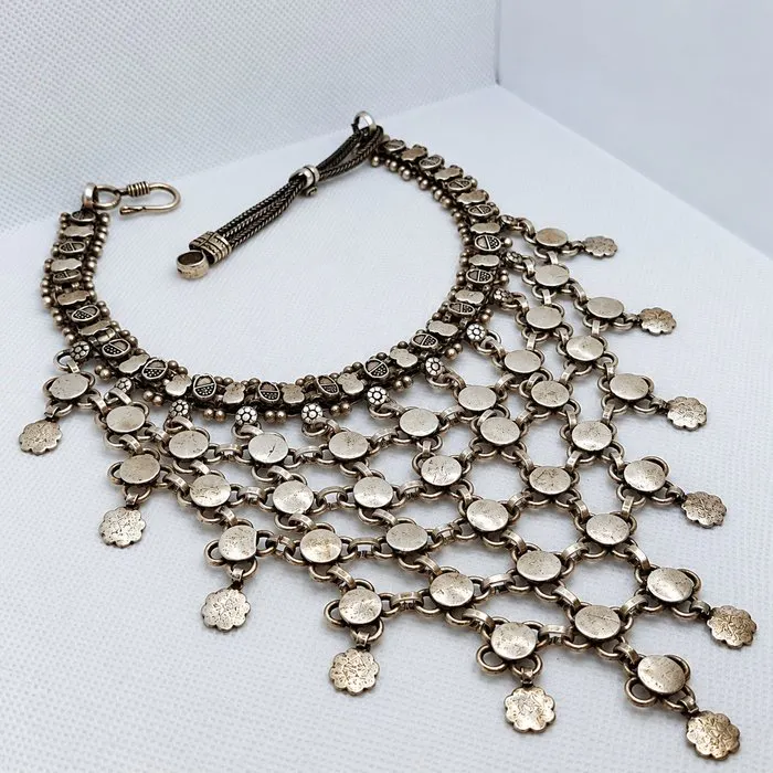 No reserve price - Necklace Silver, Artisanal choker. - Rajasthan.