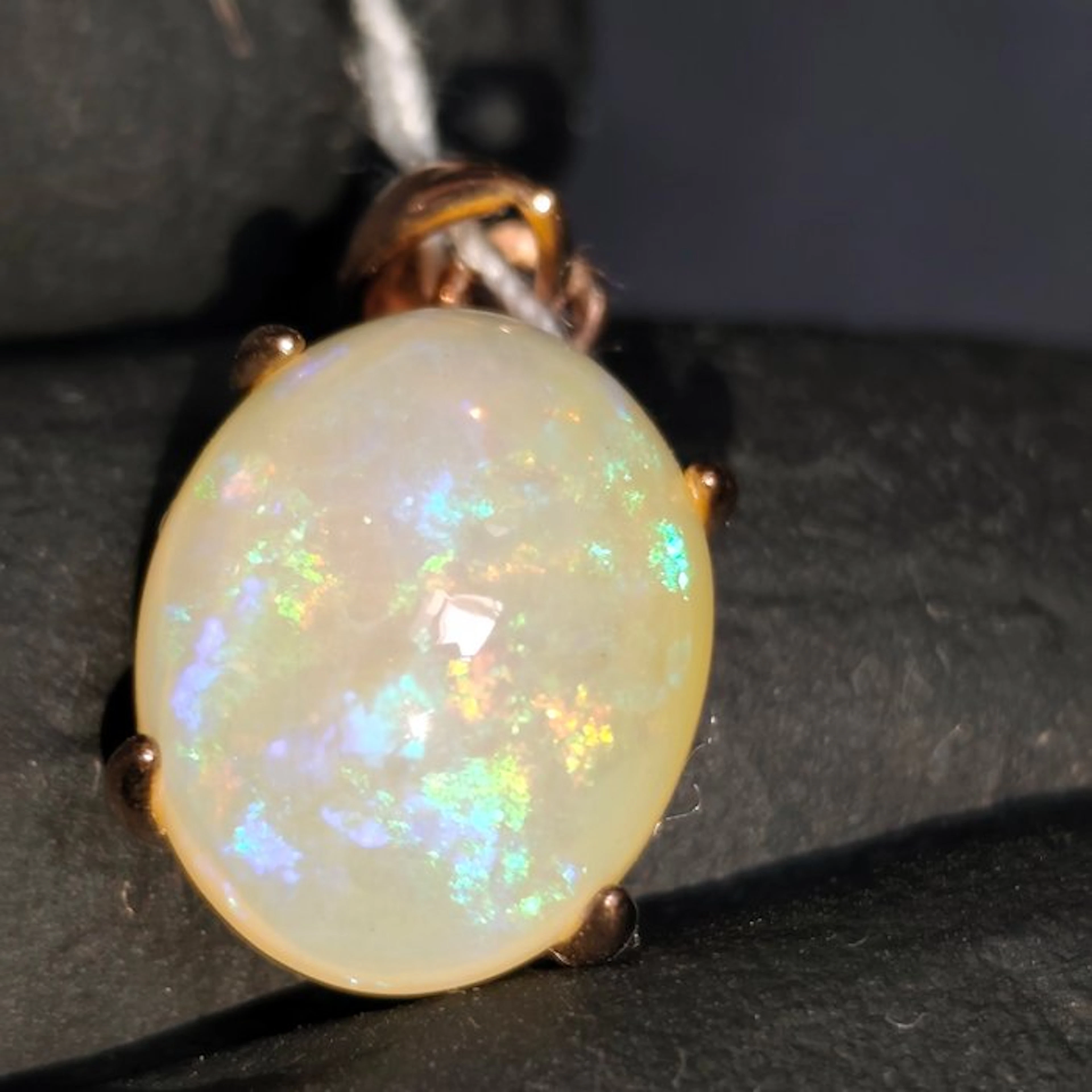 S925 silver pendant with Welo opal and rainbow arc...