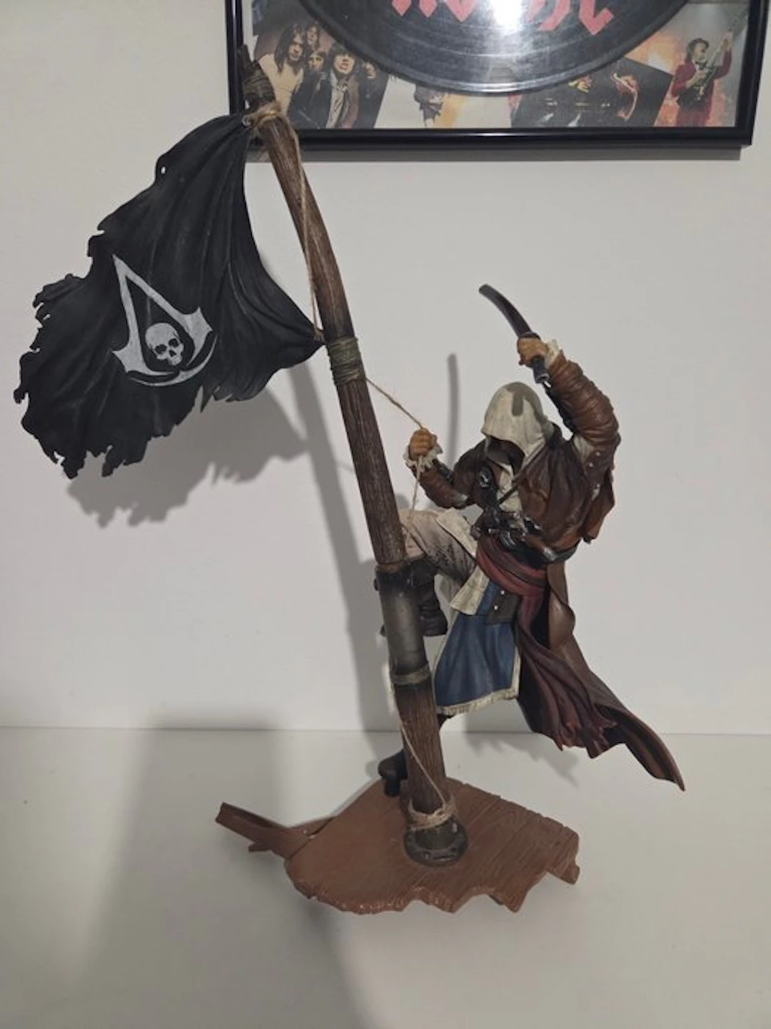 Ubisoft - Assassin's Creed - Figurine Edward Kenway...