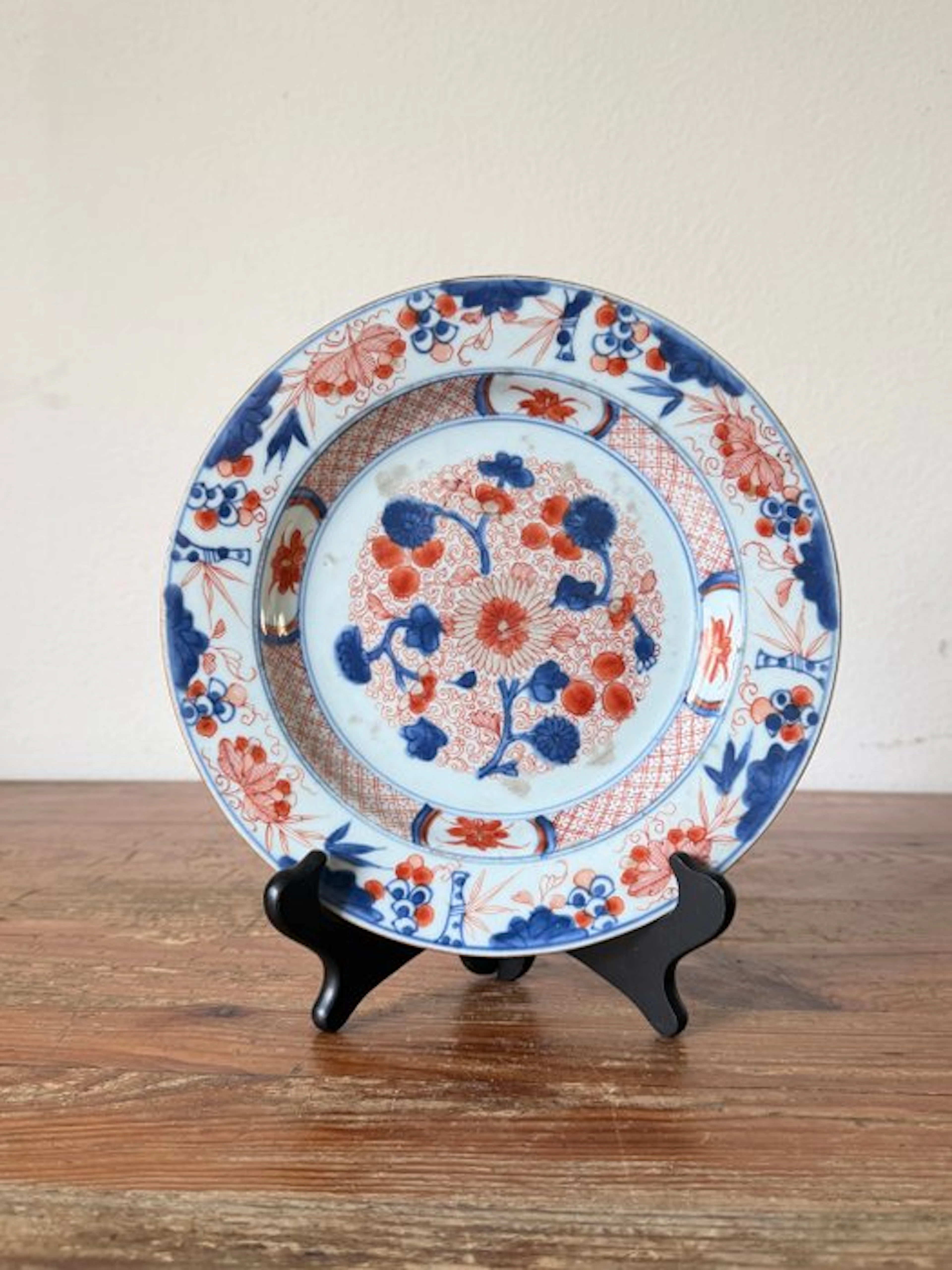 Dish - Porcelain - Decorative flowers
