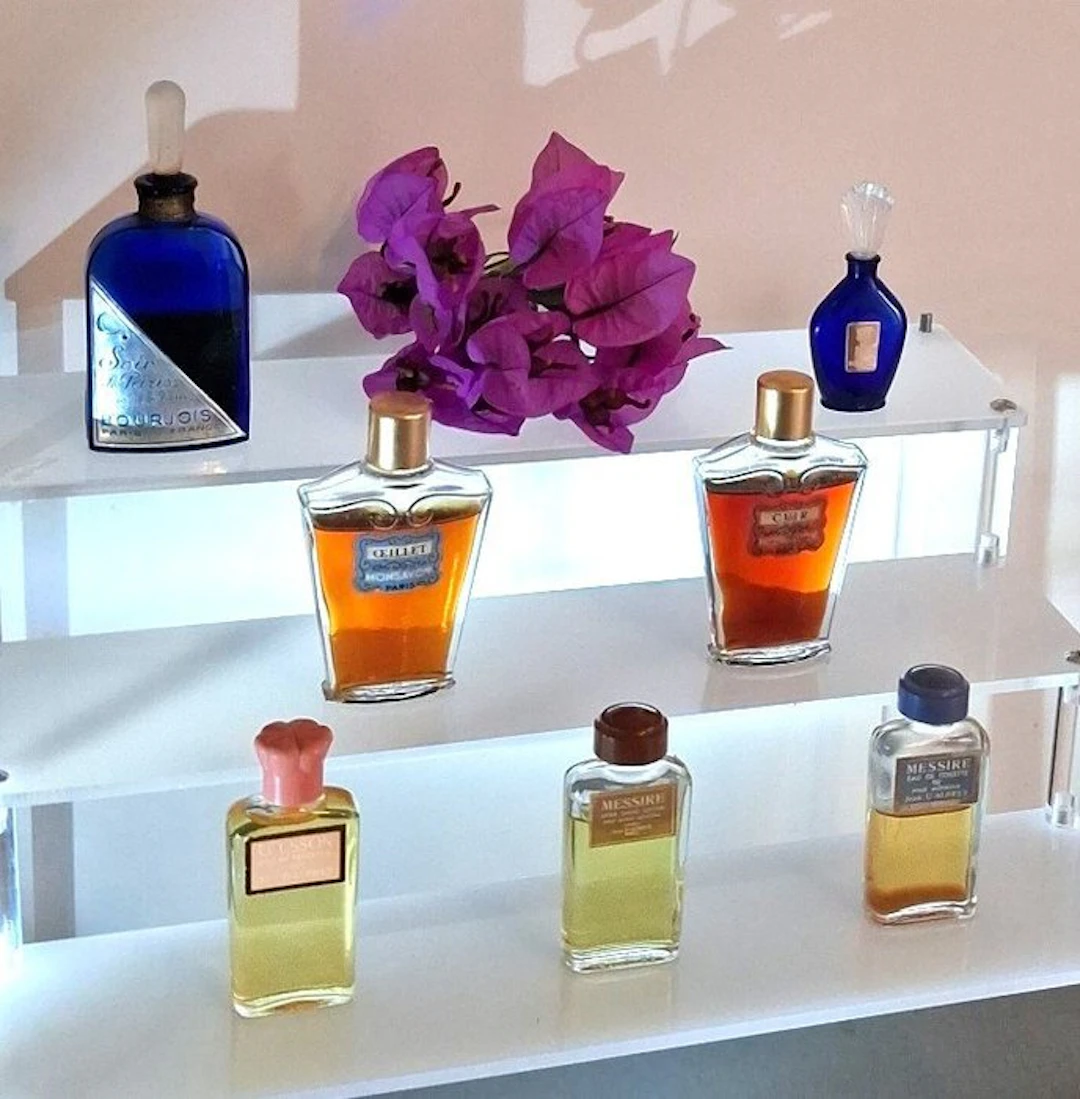 Themed collection