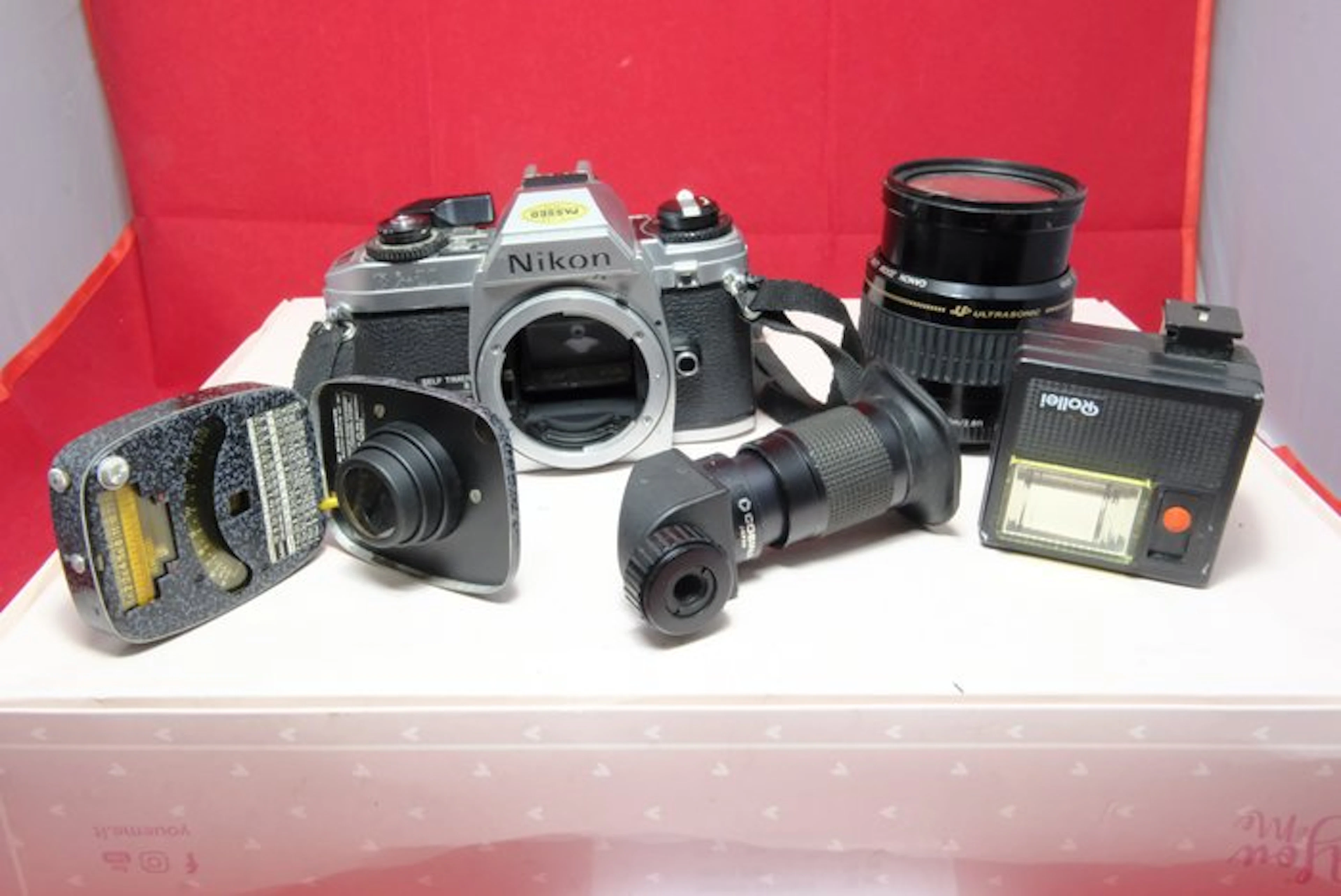 Nikon nikon fg canon eos 35 -105 Single lens reflex camera (SLR)