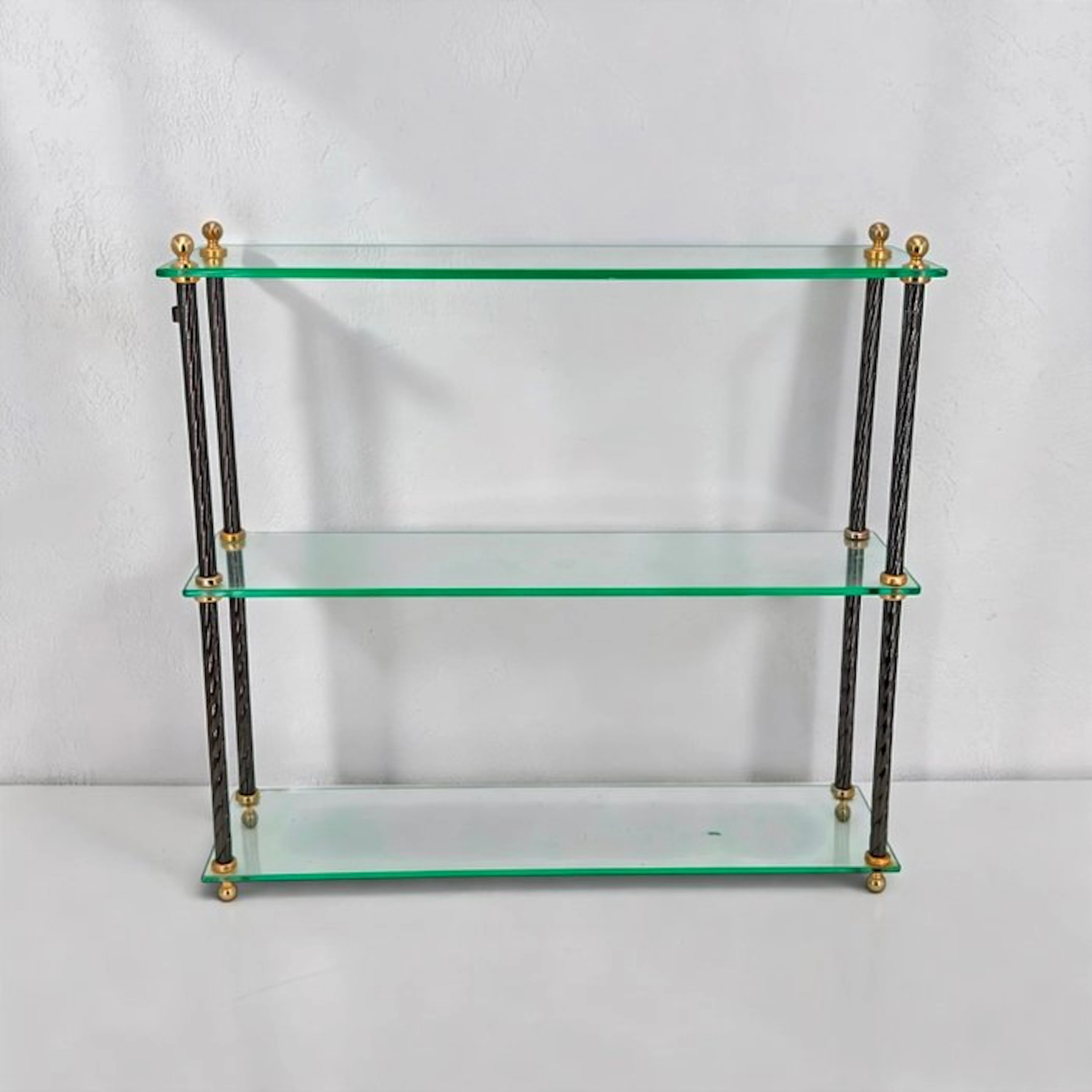 Shelf - Three Levels - Brass - Glass Shelves