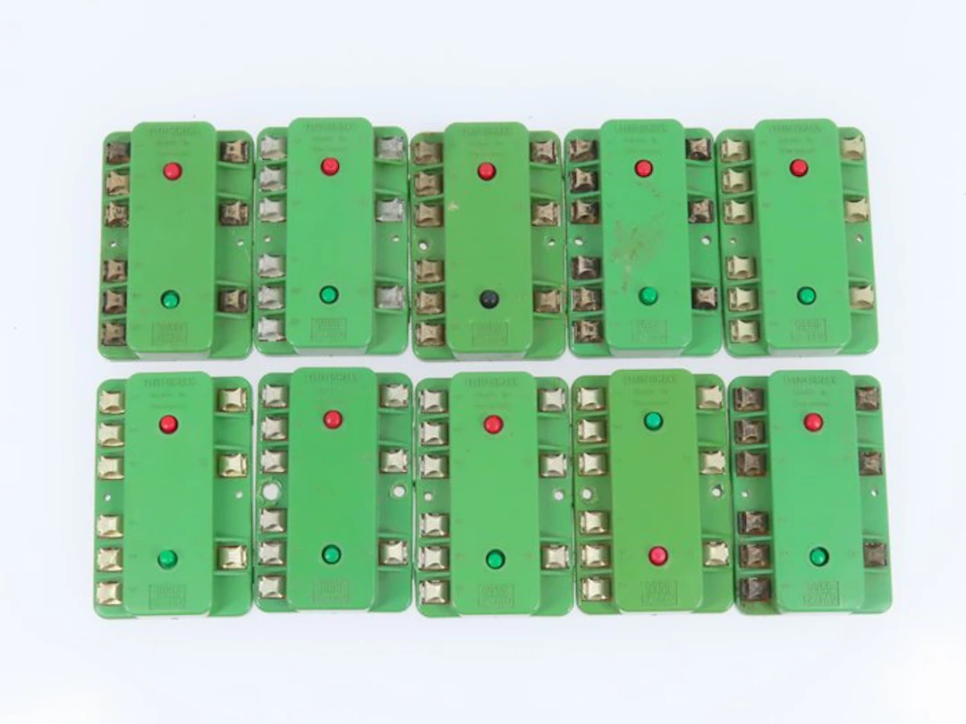 Fleischmann H0, N - 6956 - Model train control unit (10) - 10 switching relays