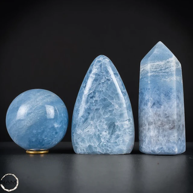 Elegant blue calcite set – freeform