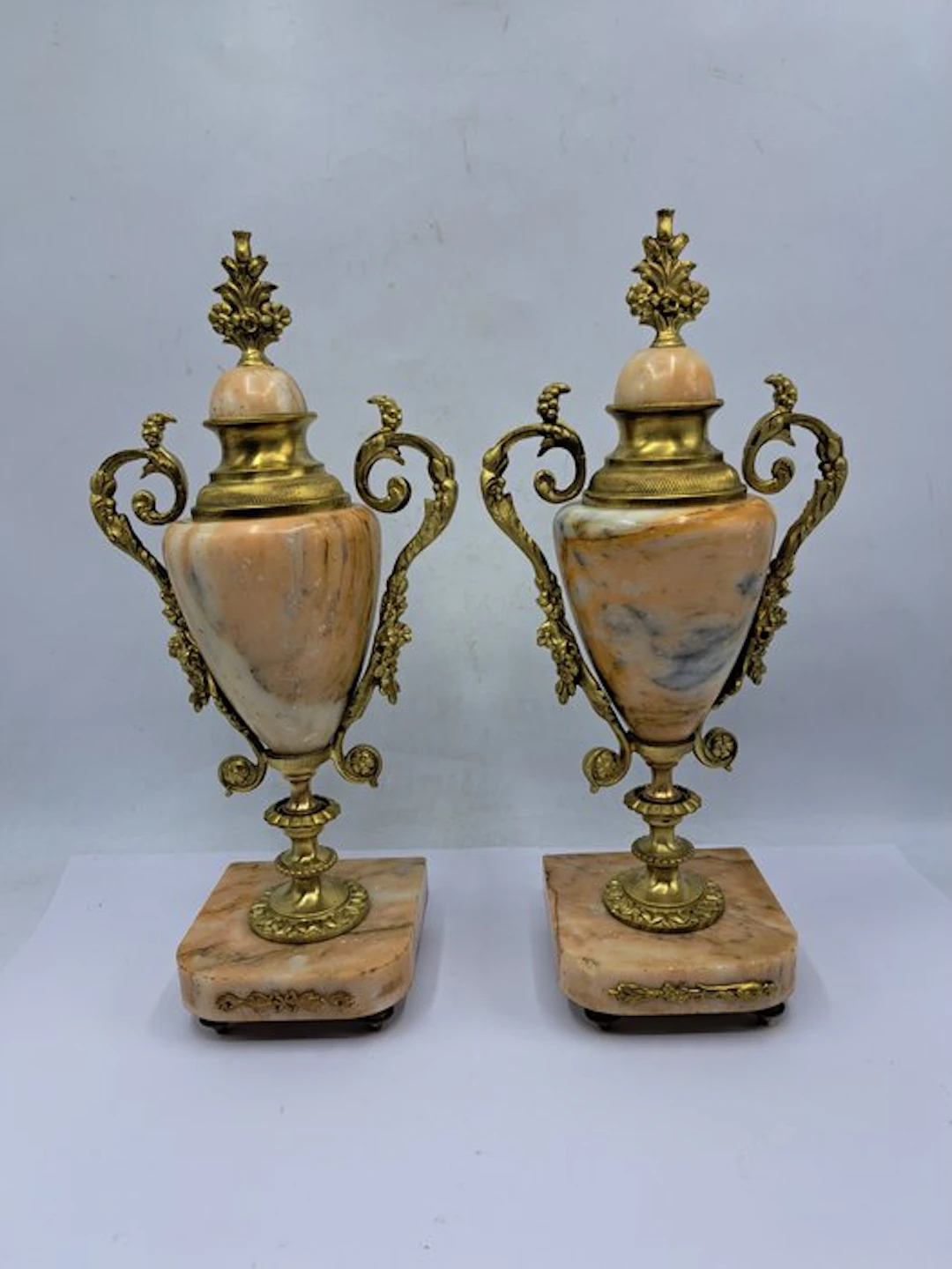 Cassolette (2) - Marble, Bronze, Gold plated - Cassolettes / decorative urns