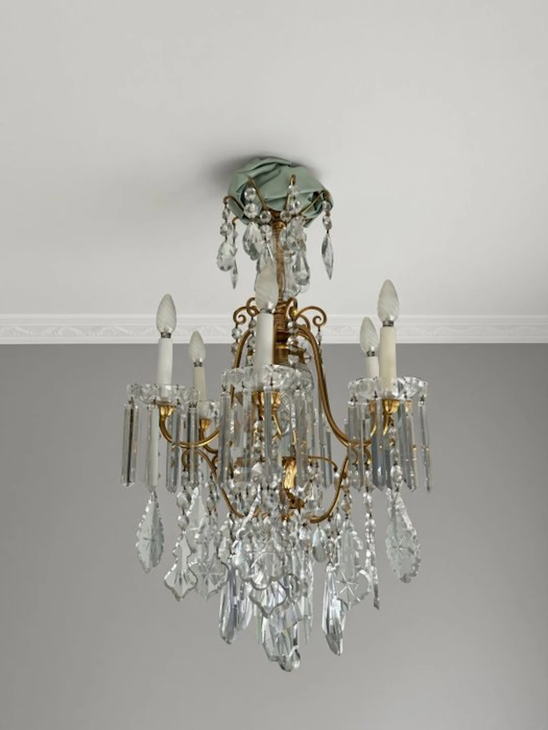 Chandelier - 75x55cm Palatial French Louis XV Gilt-Bronze...