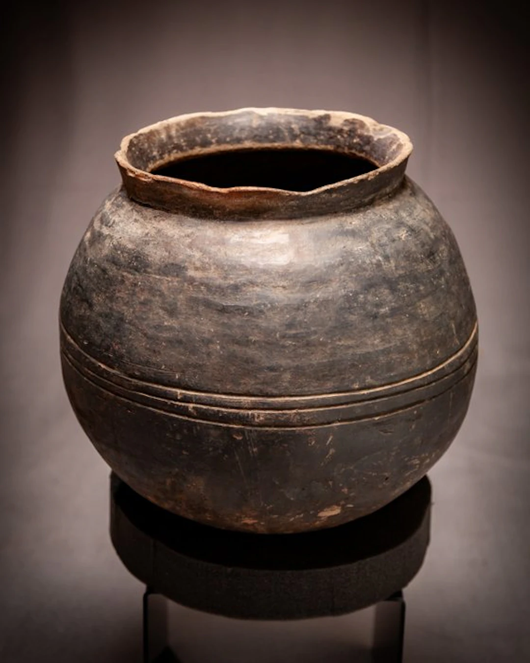 Imposing Traditional Terracotta Vessel - Kambia / Yuur...