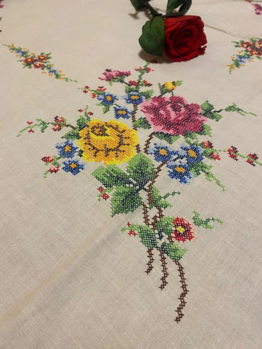 Tablecloth - 261 cm - 161 cm - Cross-stitch tablecloth