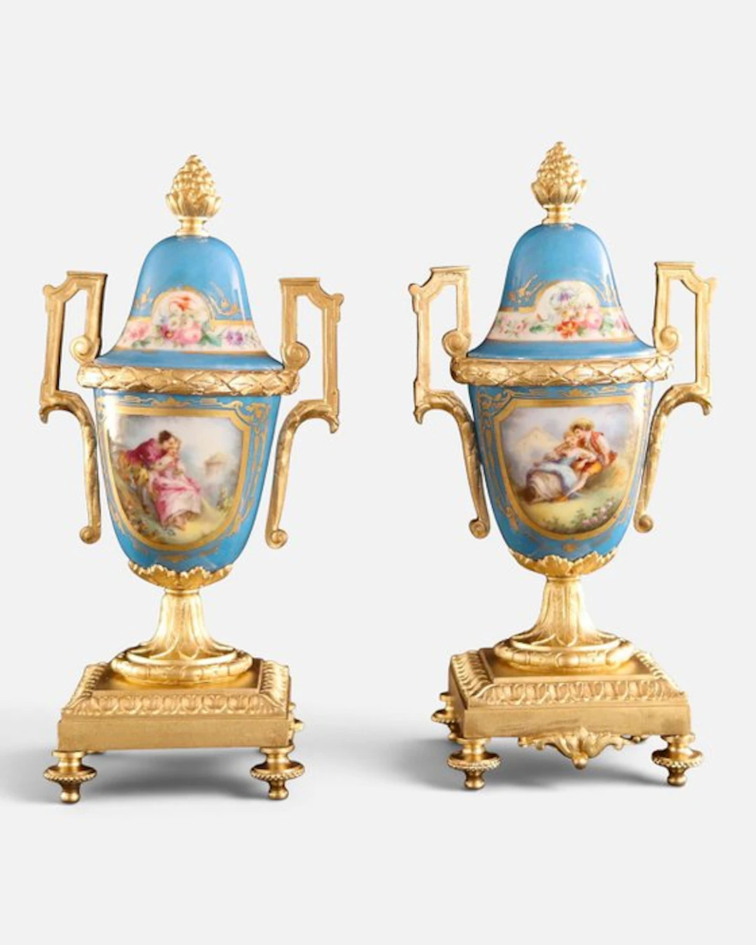 Paar antieke beschilderde siervazen - Double handled vase (2) - Porcelain