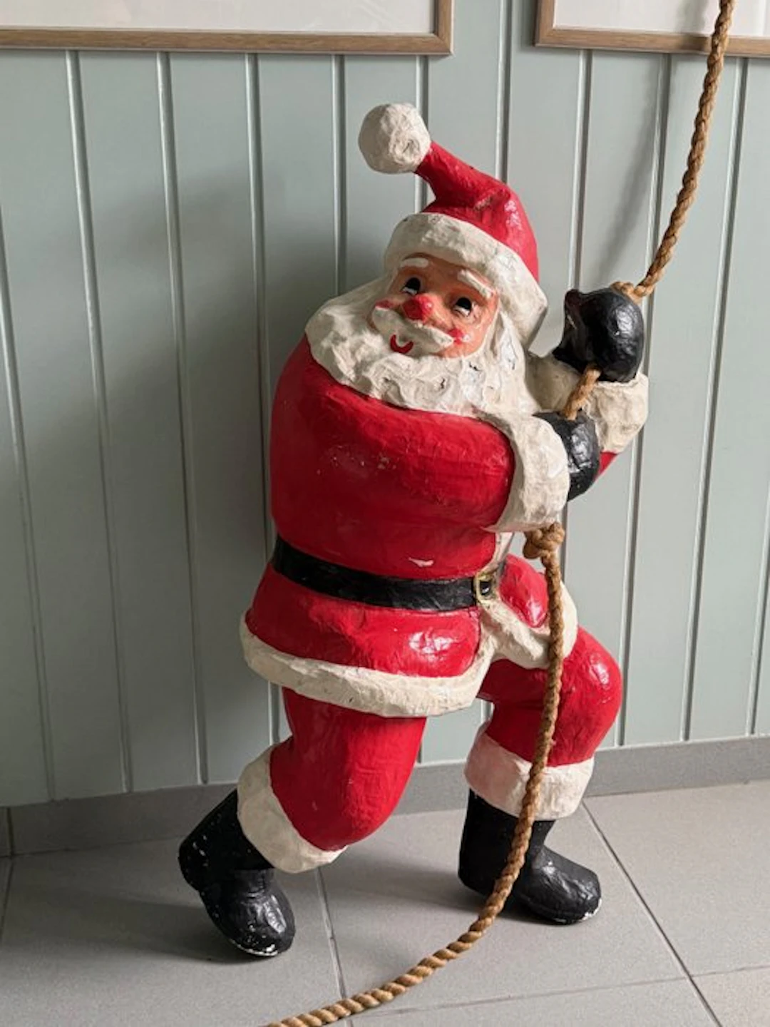 Christmas decoration - Papier-mache - Santa Claus in papier-mâché