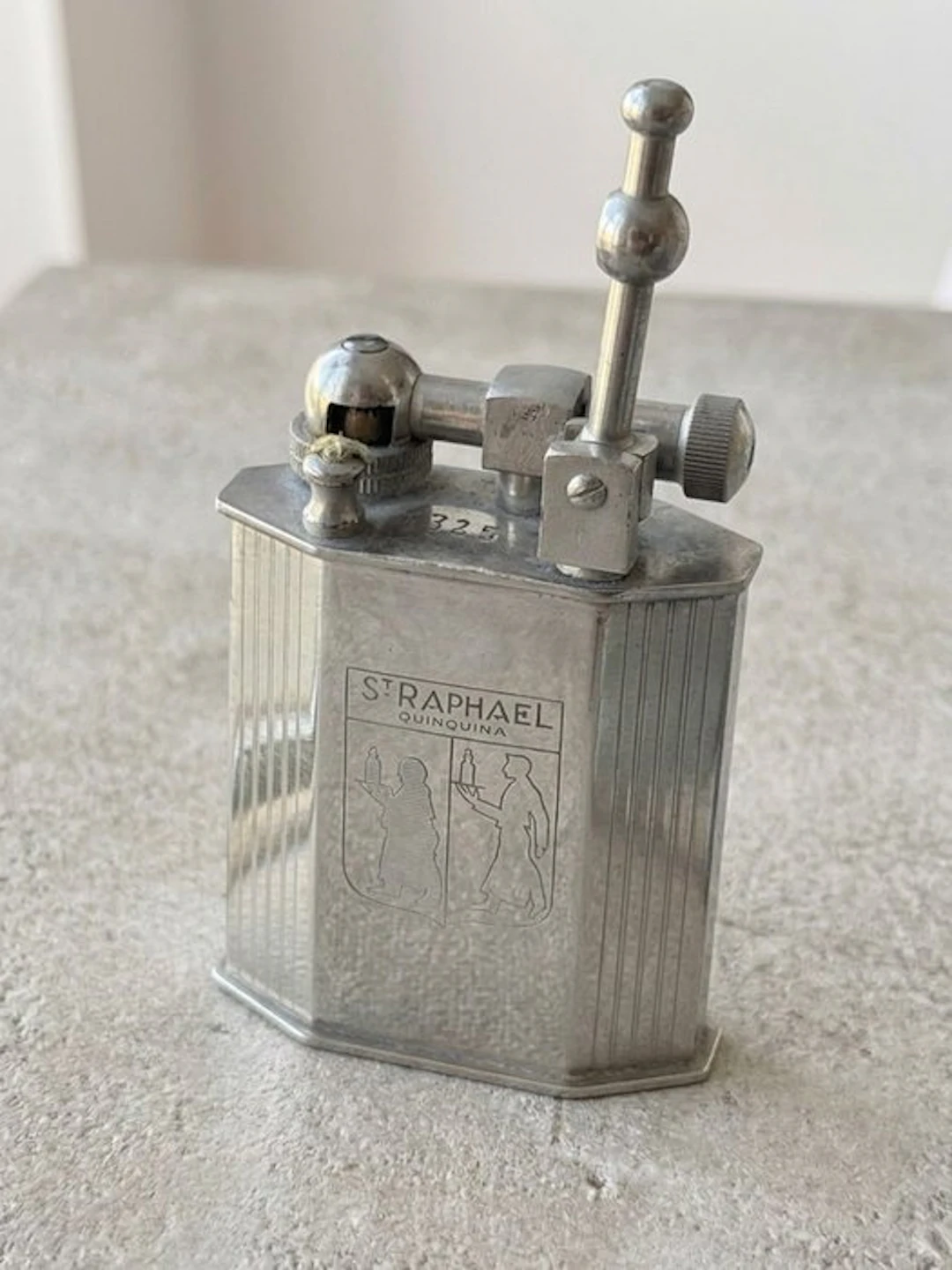 Briquet de table Art Déco « Polaire » – St Raphaël Quinquina – France