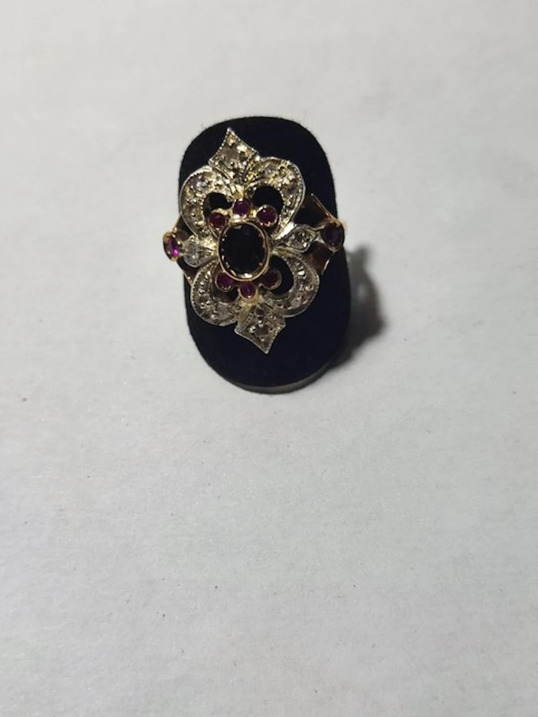No reserve price - Ring - 9 kt. Yellow gold, Silver - 1.03ct. tw. - Ruby
