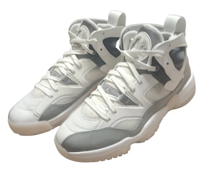 Jordan - Sneakers - Size: EU 40.5