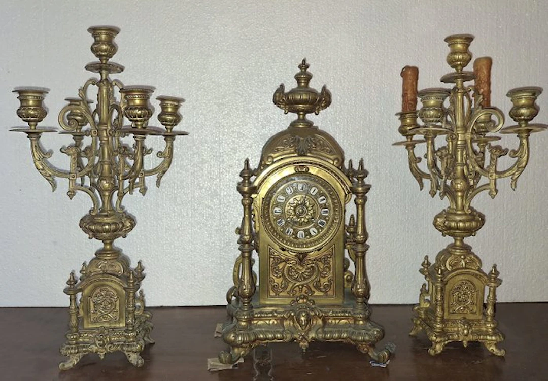 Clock and garniture set (3) - Lambert Levy - Bronze - 1850-1900