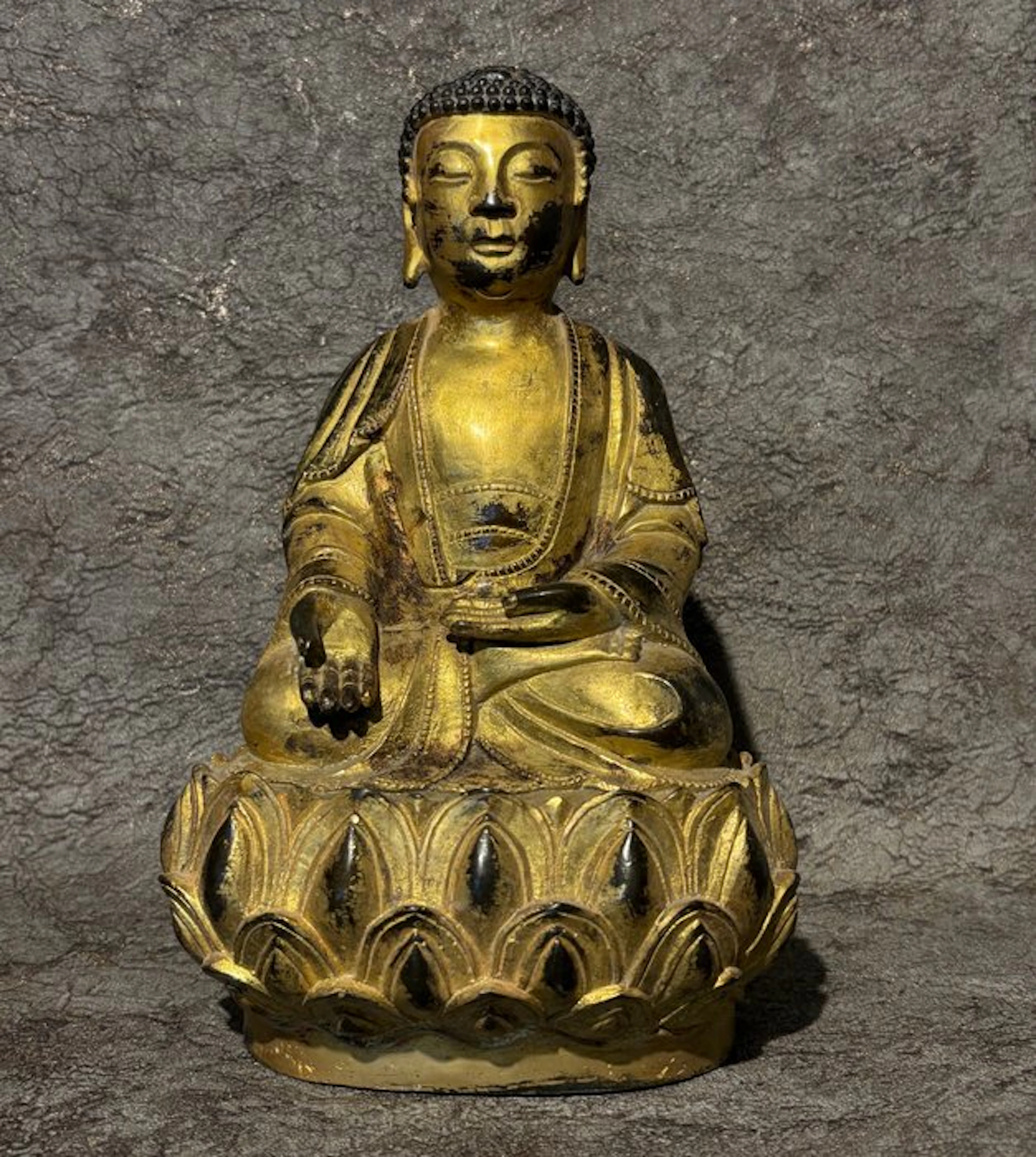 Shakyamuni Boeddha - Gilded bronze - Asia