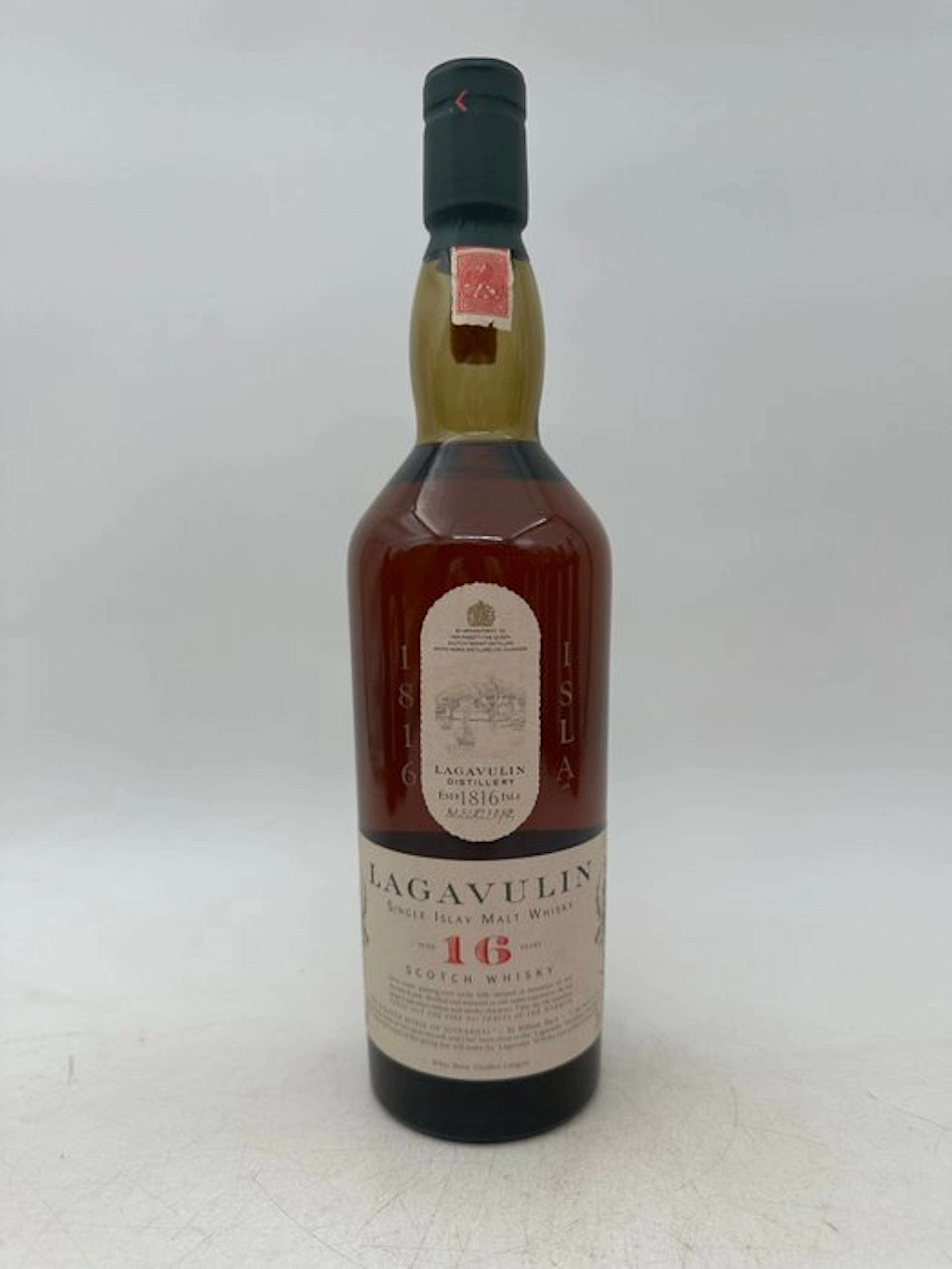 Lagavulin 16 years old White Horse Distillers - b. 1990s - 70cl