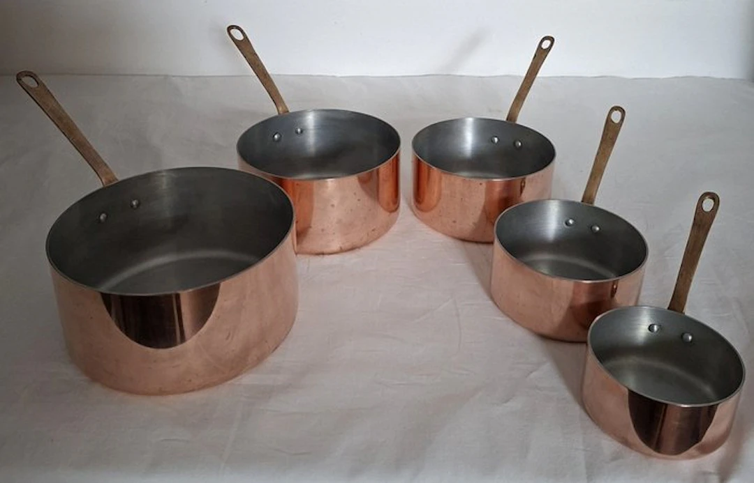 Saucepan (5) - Enamelled copper