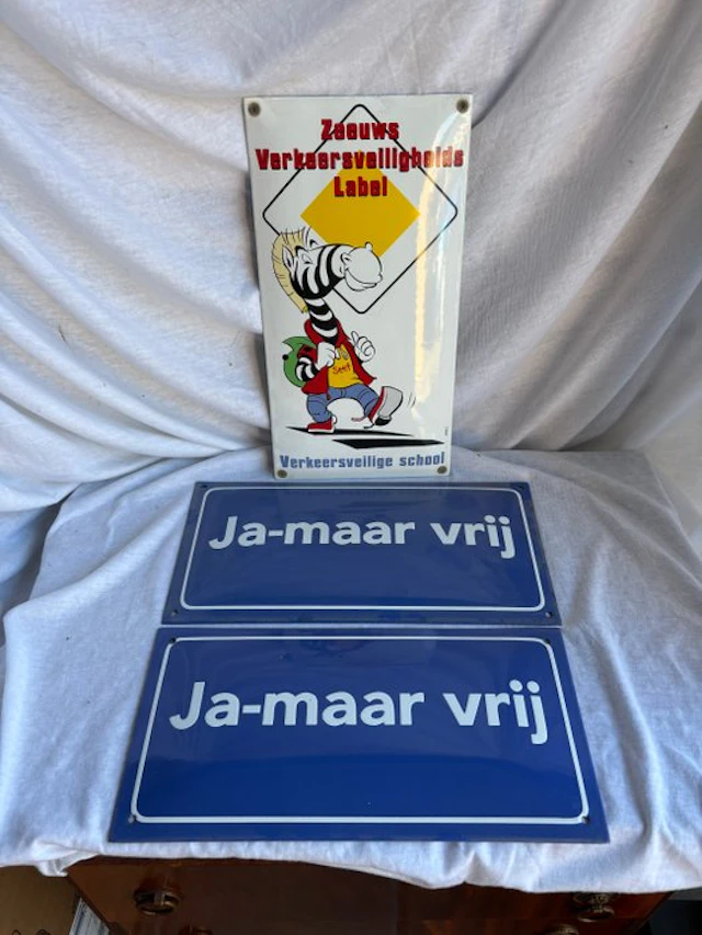 Set van 3 Emaille Verkeersborden – Zeeuws...