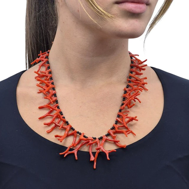 Coral - Silver - Necklace - CORALLO MEDITERRANEO