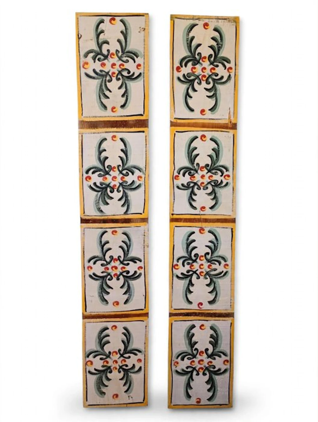 Decorative ornament (2)