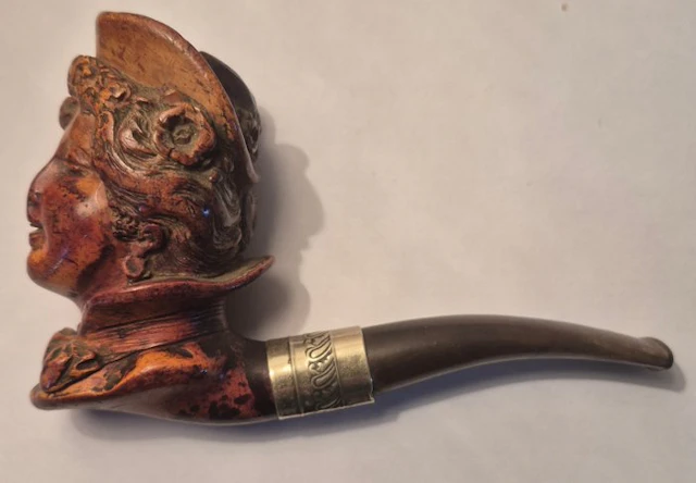 Elegant Lady with Silver Collar - Meerschaum pipe - Sea foam, Silver