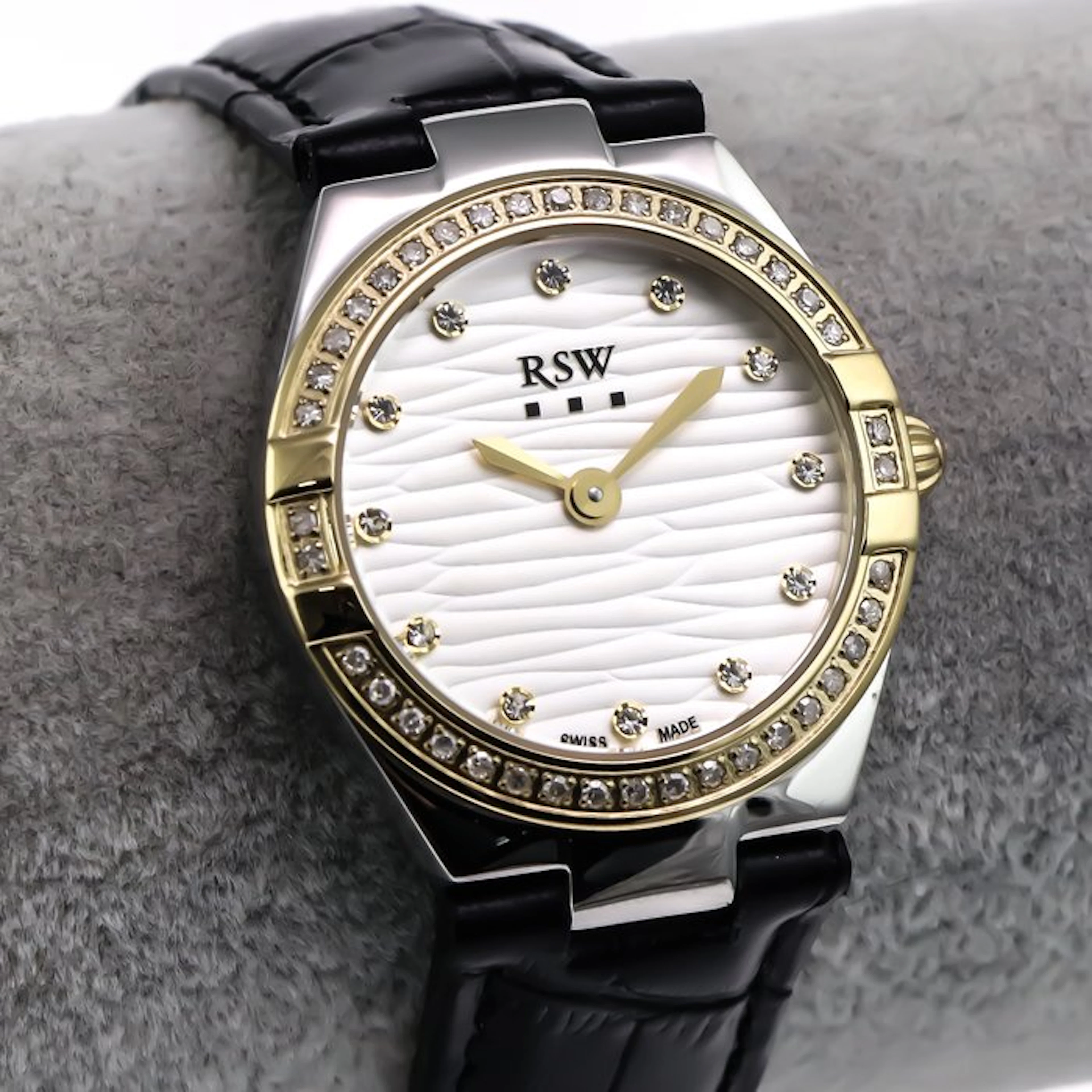 RSW - Swiss Diamond Watch - RSWL156-SGL-D-1 - No reserve...