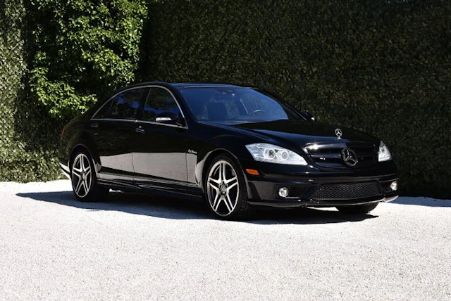 Mercedes-Benz - S63 AMG "Sunroof" Sedan 6,3L V8 - 2008