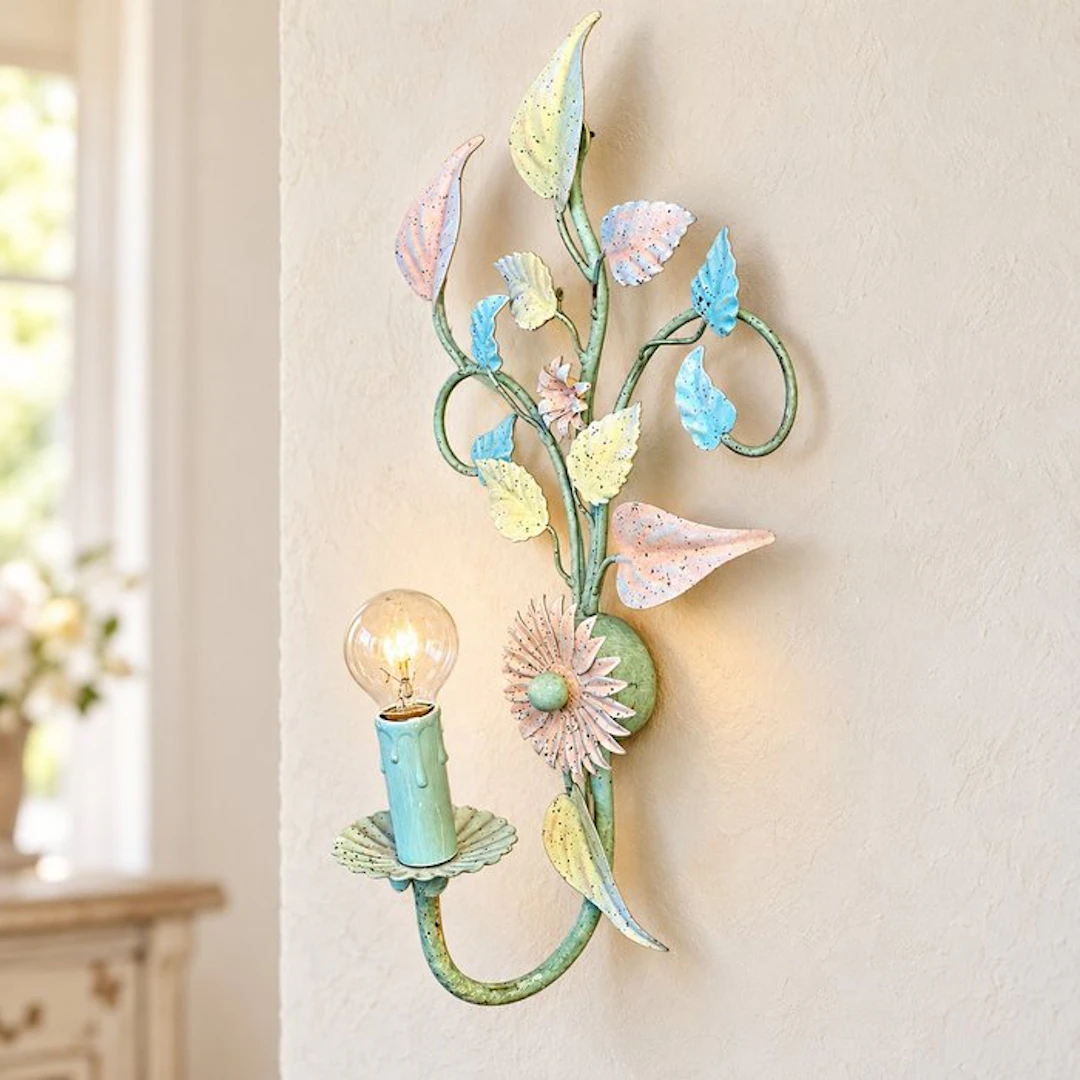 Wall sconce - Wrought iron