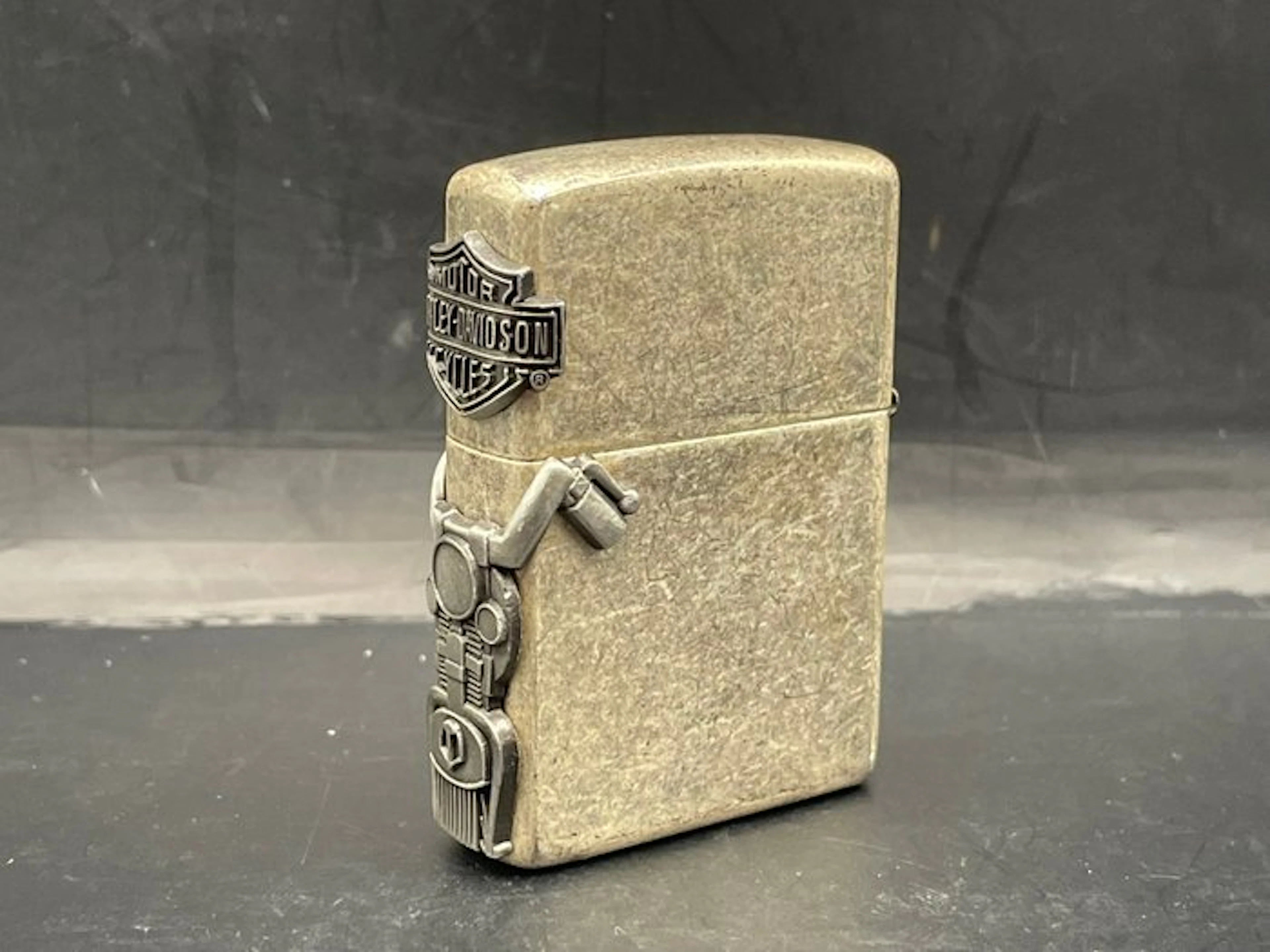 Zippo - MAGNIFIQUE ZIPPO HARLEY DAVIDSON MOTOR CYCLES...