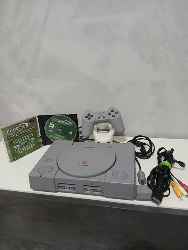Sony - Playstation 1 (PS1) - PlayStation SCPH-7502 - Video game console