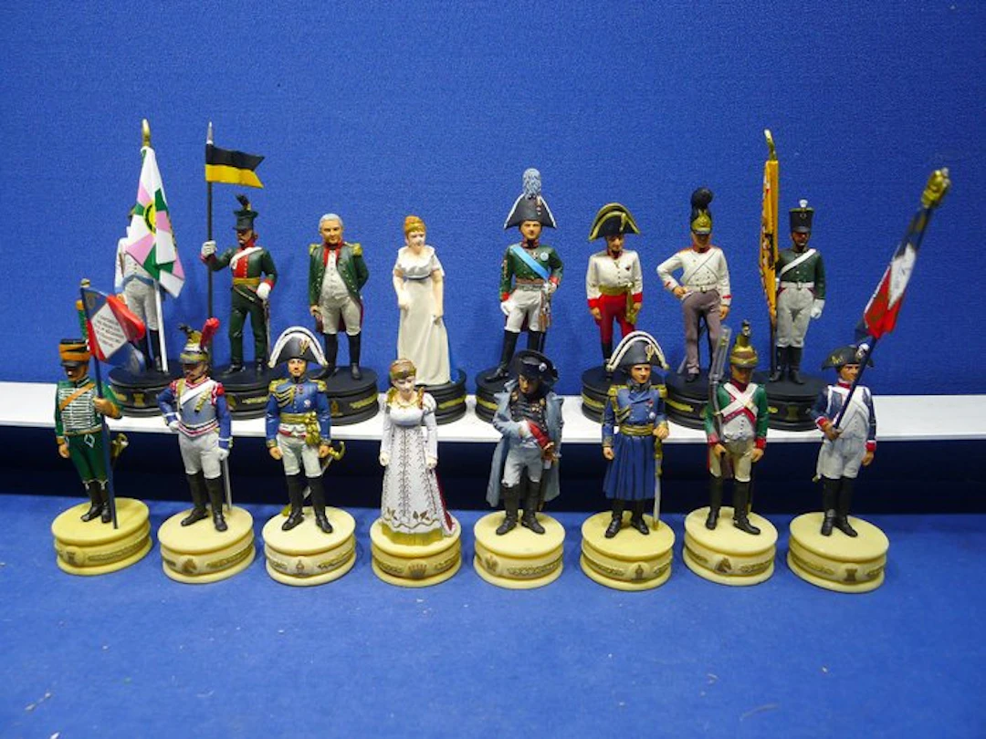 Jeu d'échecs ALTAYA theme Napolon 1 er- personnages en...