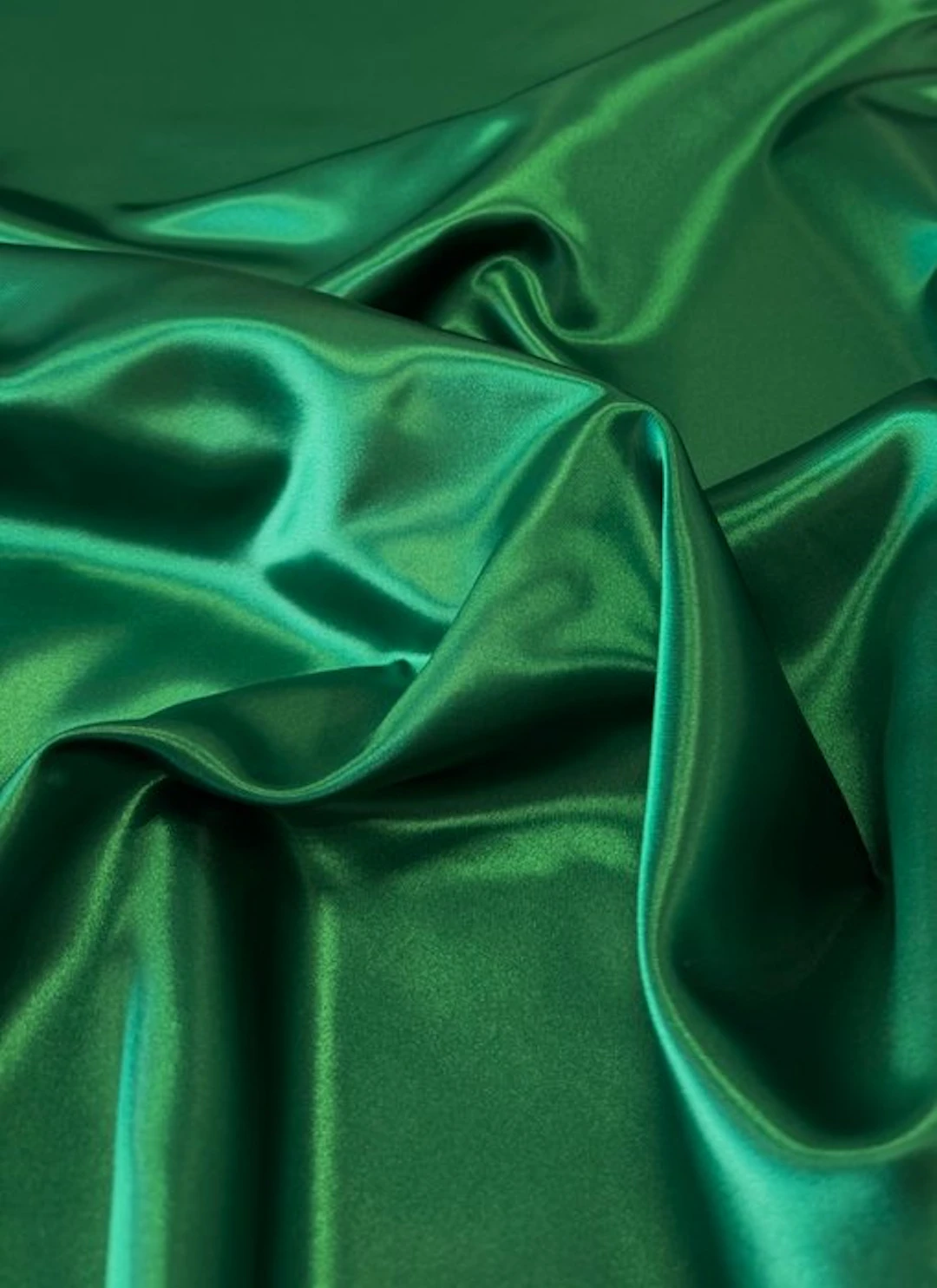 1525 ★Elegant and refined Duchesse satin emerald green...