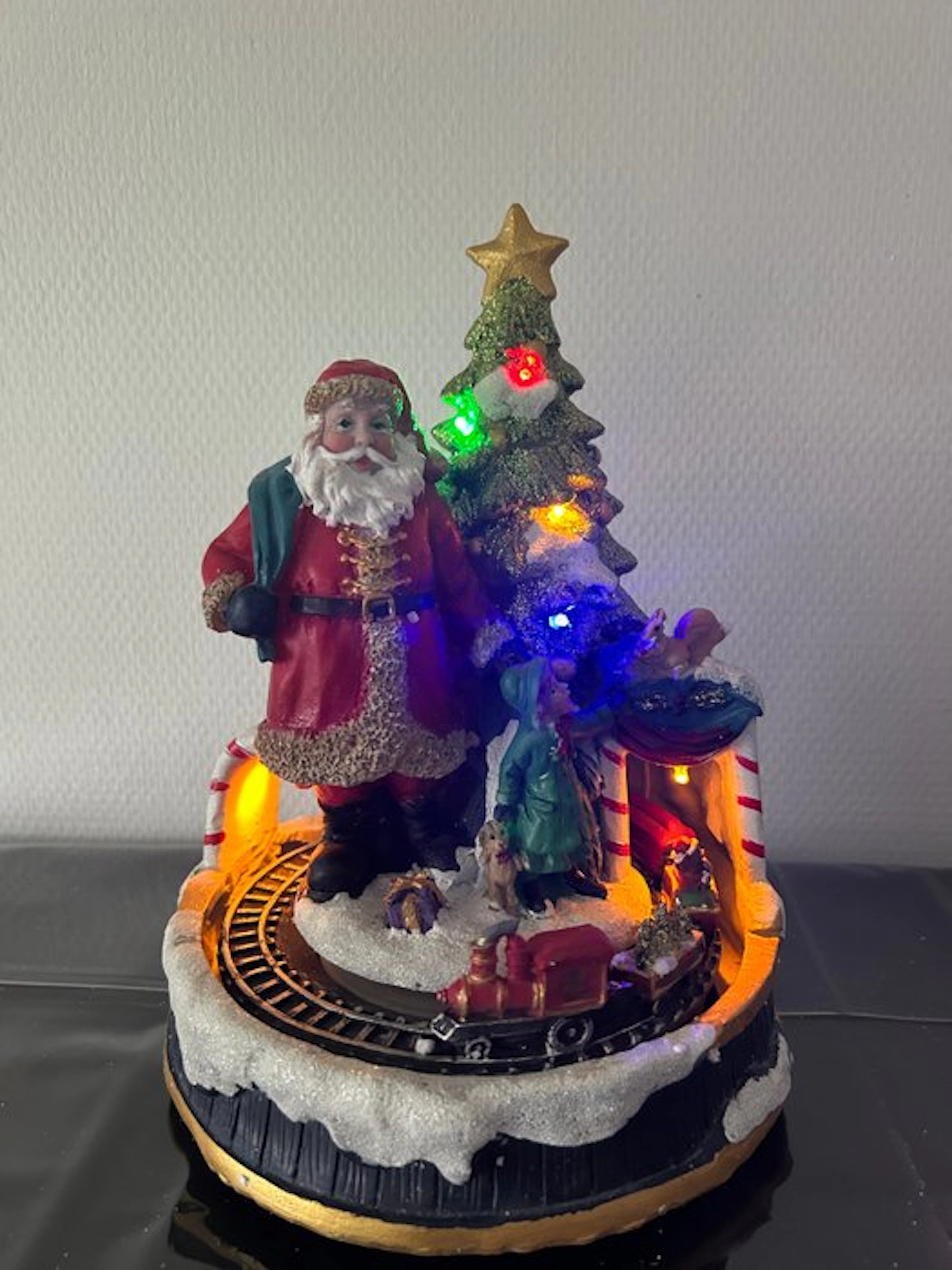 Christmas decoration - Resin