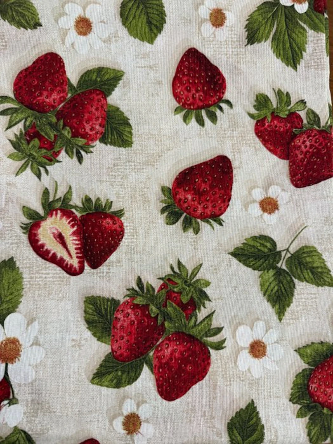 Delicious rustic jacquard margherita strawberry San...