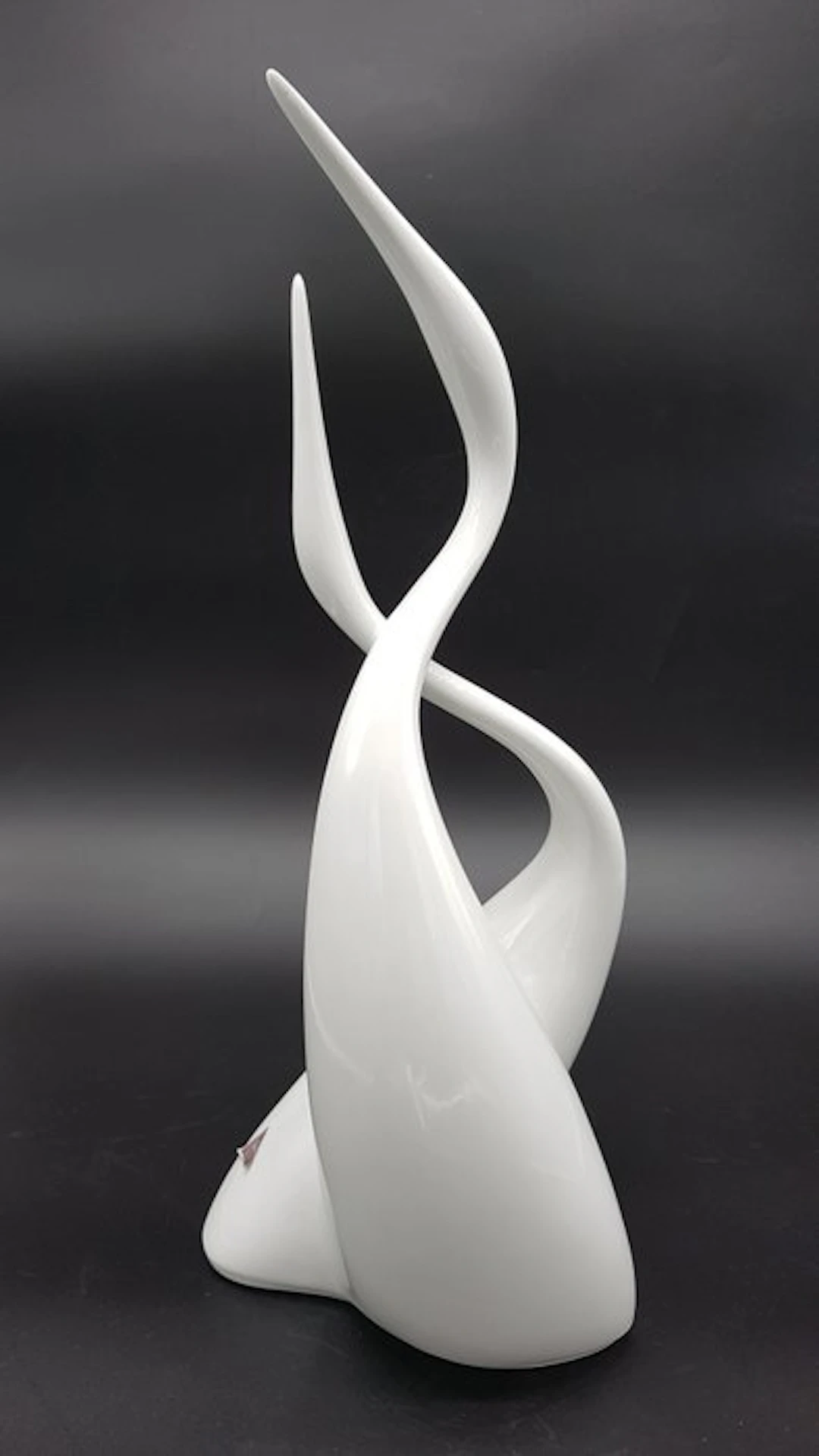 Royal Dux - Figurine - Herons dance - Porcelain