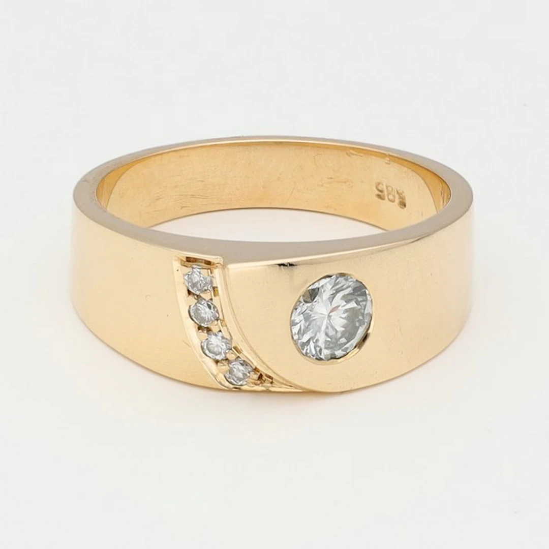 Ring - 14 kt. Yellow gold Diamond (Natural)