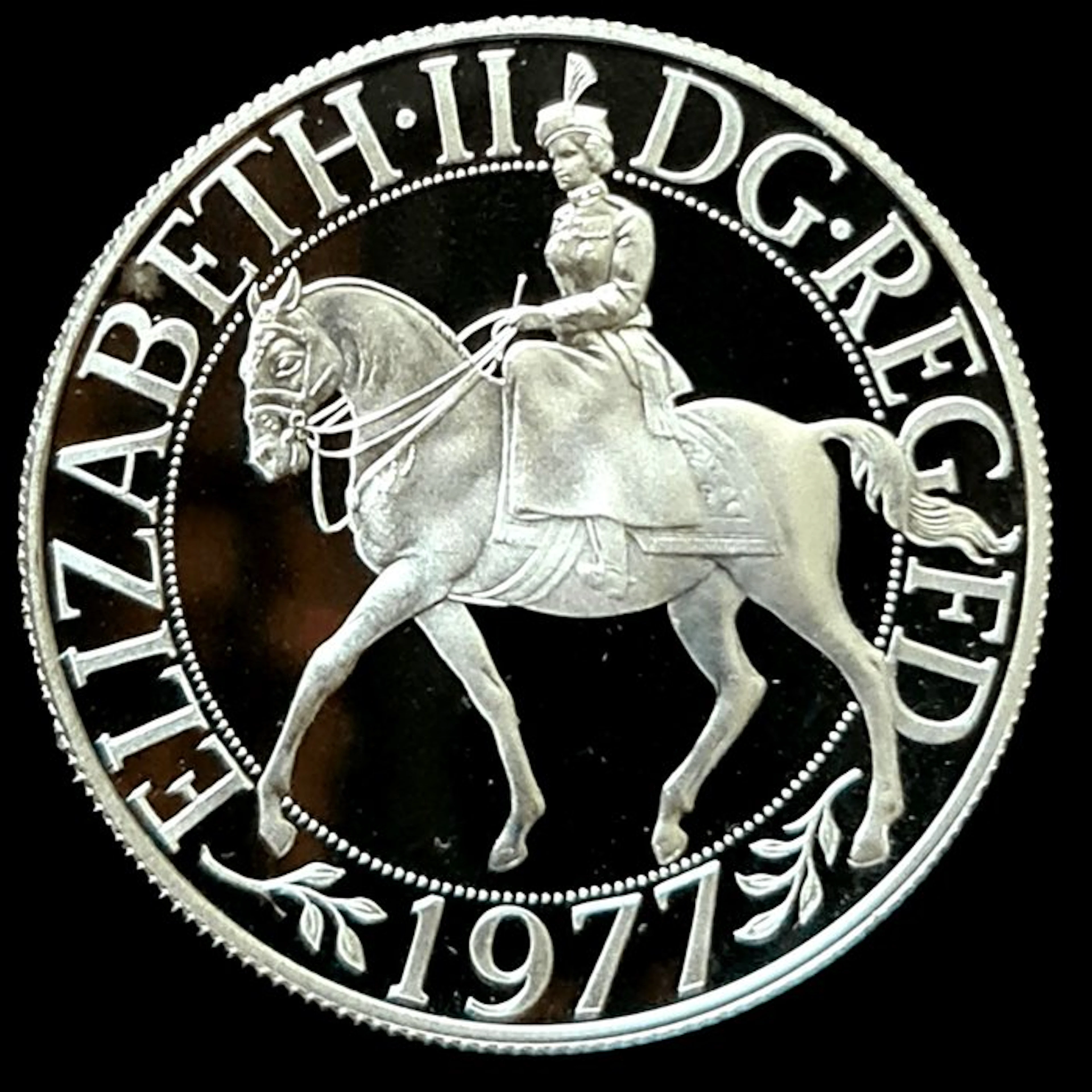 United Kingdom. Crown 1977 "Silver Jubilee " 0,9 Oz Proof (No reserve price)