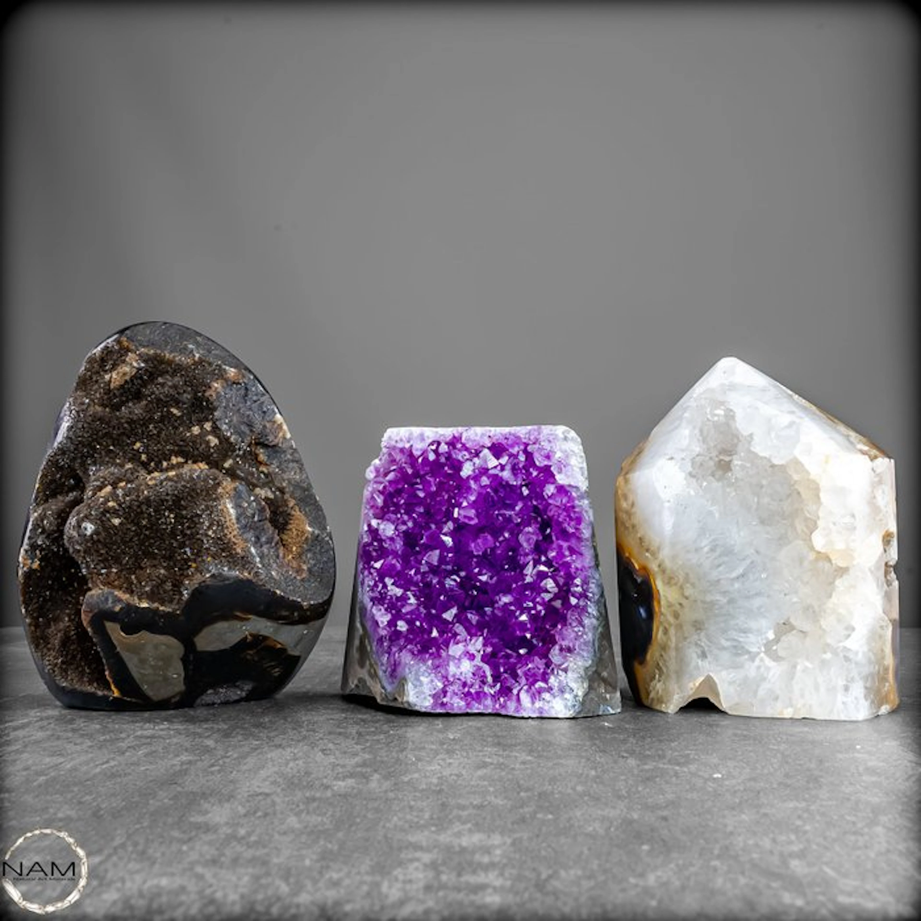 Exceptional 3-piece gemstone set made from septarian