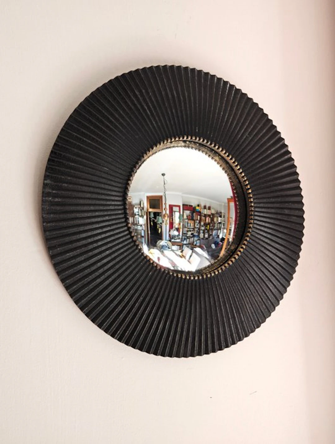 Wall mirror- Witch's Eye / Butler - Glass, Resin - Dark Convex Mirror